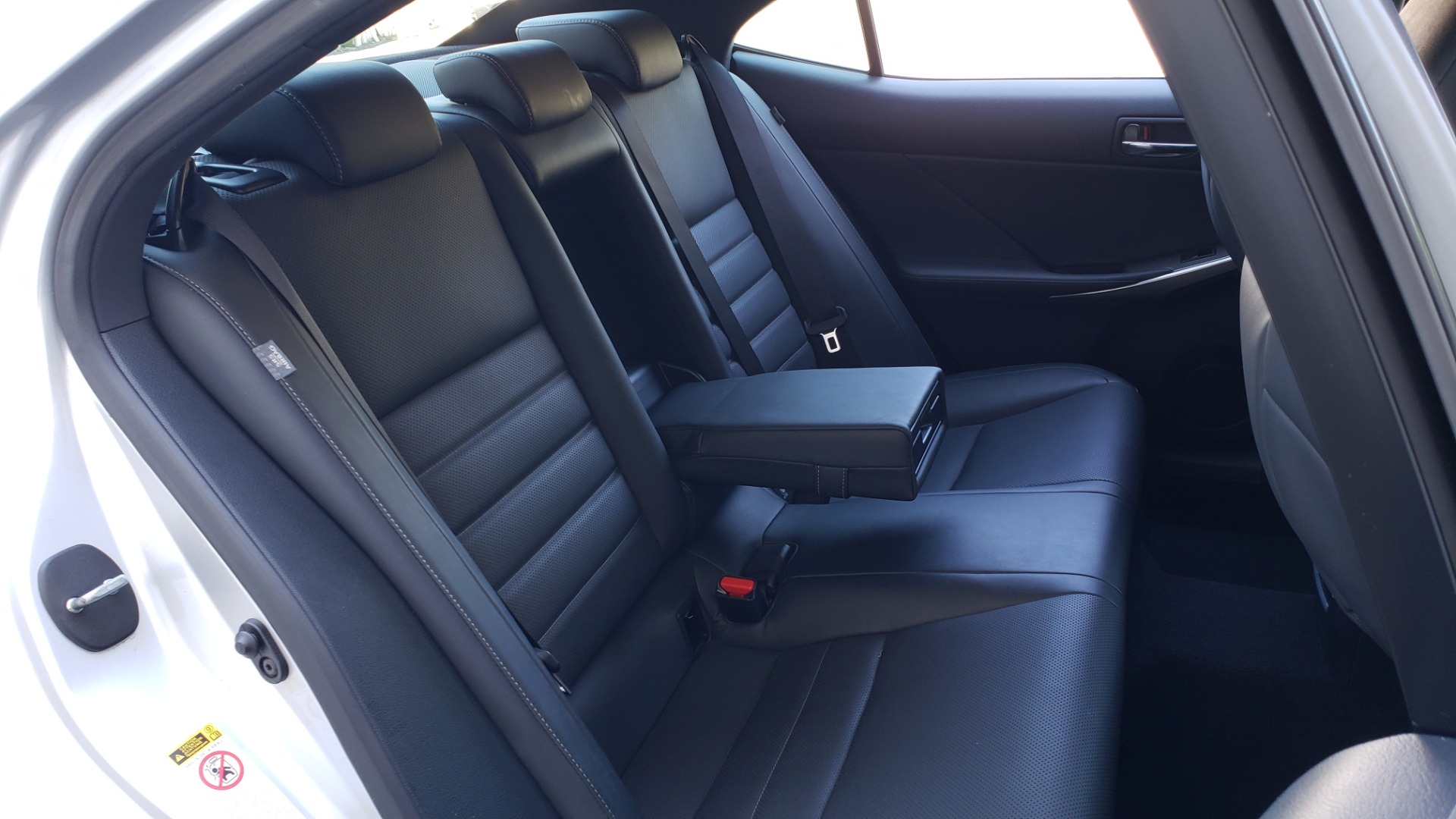 Used 2015 Lexus IS 250 F-SPORT / BSM / SUNROOF / VENT SEATS / REARVIEW for sale Sold at Formula Imports in Charlotte NC 28227 72