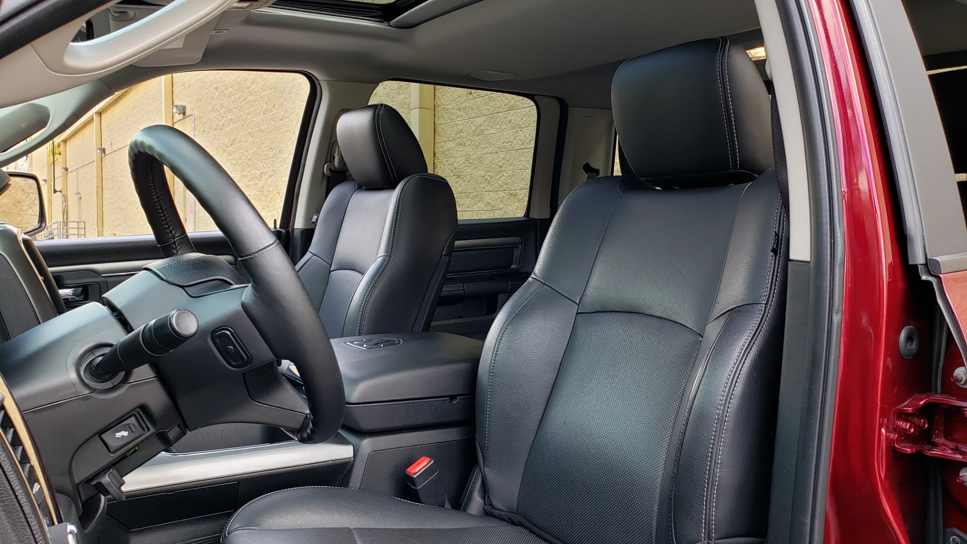 Used 2017 Ram 1500 SPORT CREW CAB 4X4 / NAV / ALPINE / SUNROOF / VENT STS / REARVIEW for sale Sold at Formula Imports in Charlotte NC 28227 32
