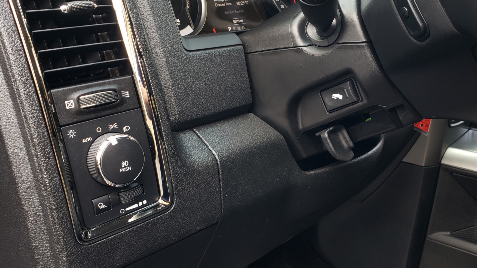 Used 2017 Ram 1500 SPORT CREW CAB 4X4 / NAV / ALPINE / SUNROOF / VENT STS / REARVIEW for sale Sold at Formula Imports in Charlotte NC 28227 35