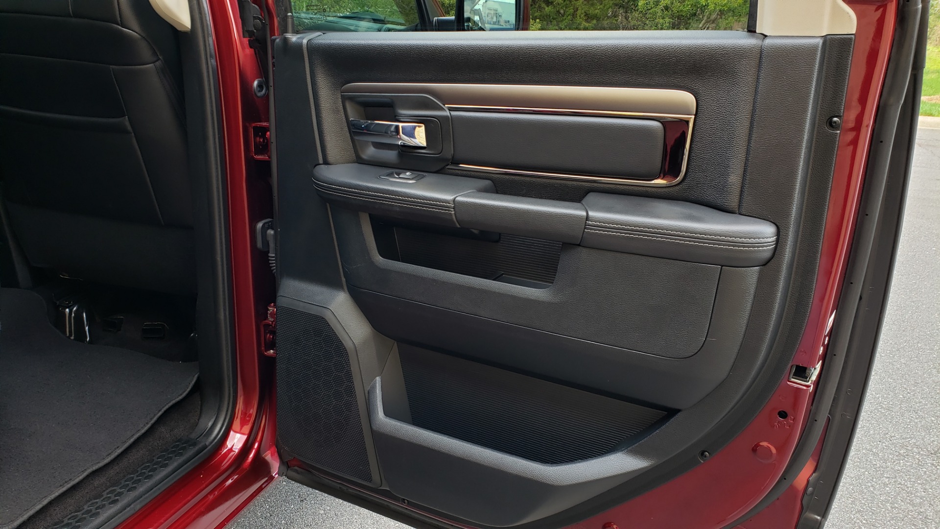 Used 2017 Ram 1500 SPORT CREW CAB 4X4 / NAV / ALPINE / SUNROOF / VENT STS / REARVIEW for sale Sold at Formula Imports in Charlotte NC 28227 68