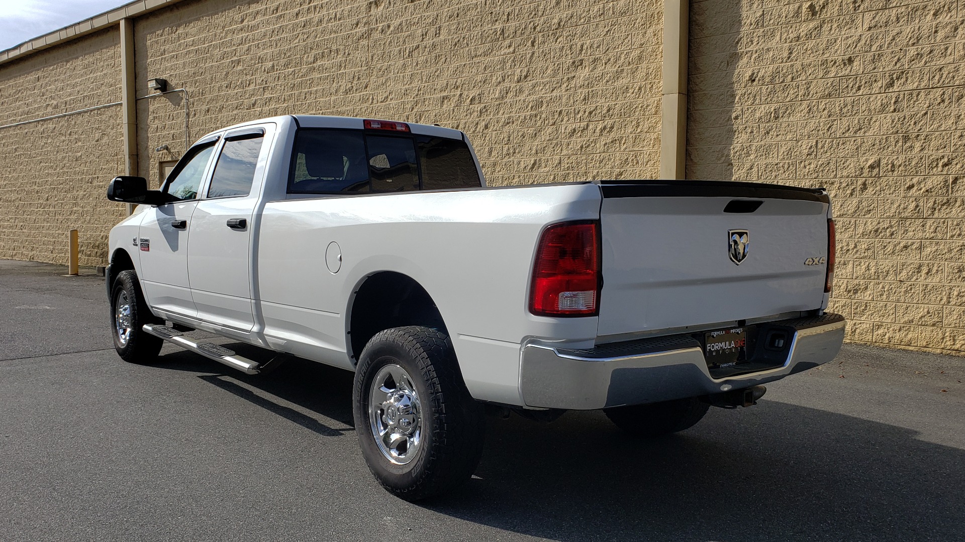 Used 2011 Ram 2500 4WD CREW CAB 169 ST / 6.7L CUMMINS / 6-SPD AUTO for sale Sold at Formula Imports in Charlotte NC 28227 3