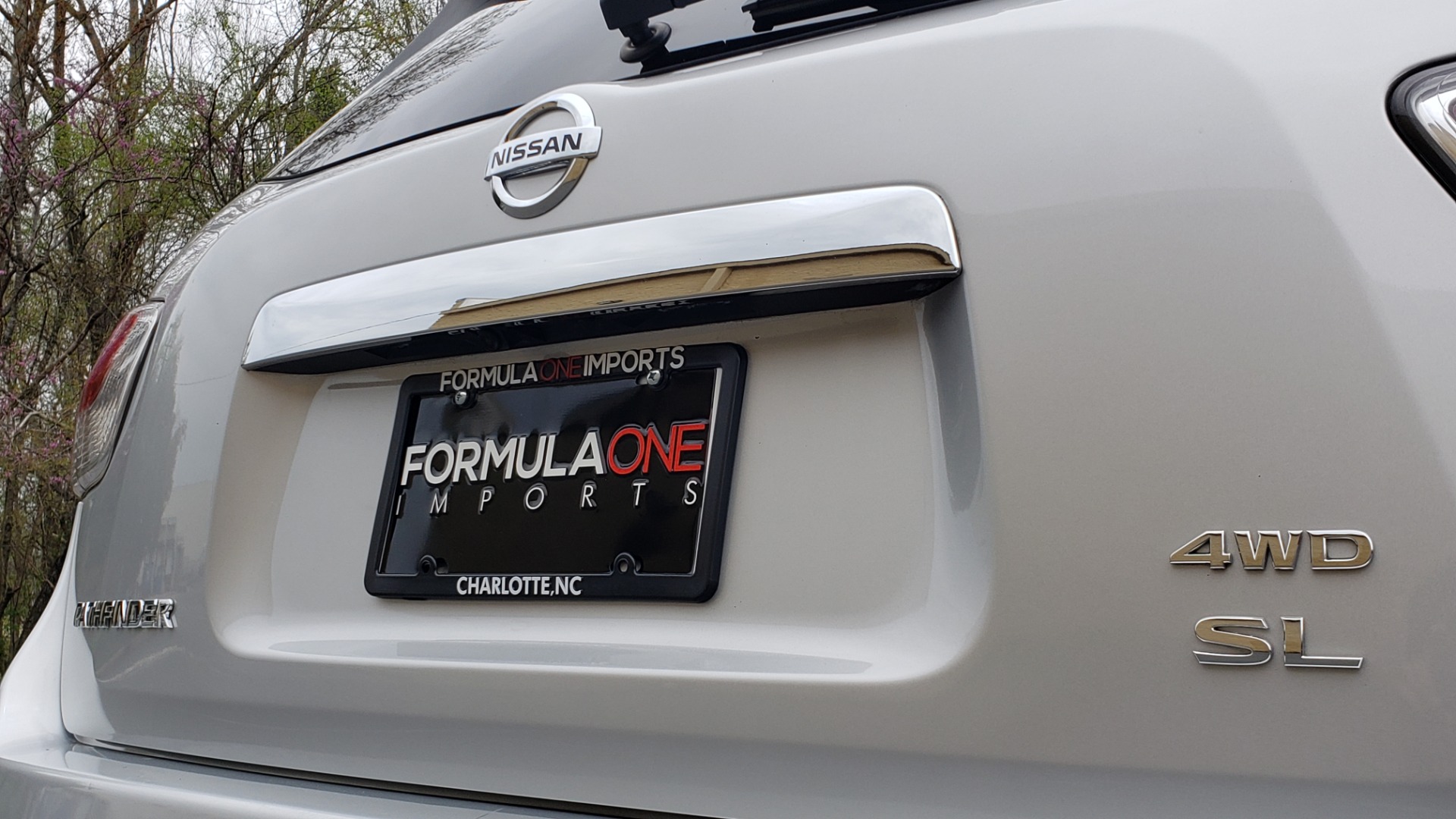 Used 2014 Nissan PATHFINDER SL TECH PKG / 4WD / NAV / SUNROOF / REARVIEW / 3-ROW for sale Sold at Formula Imports in Charlotte NC 28227 34