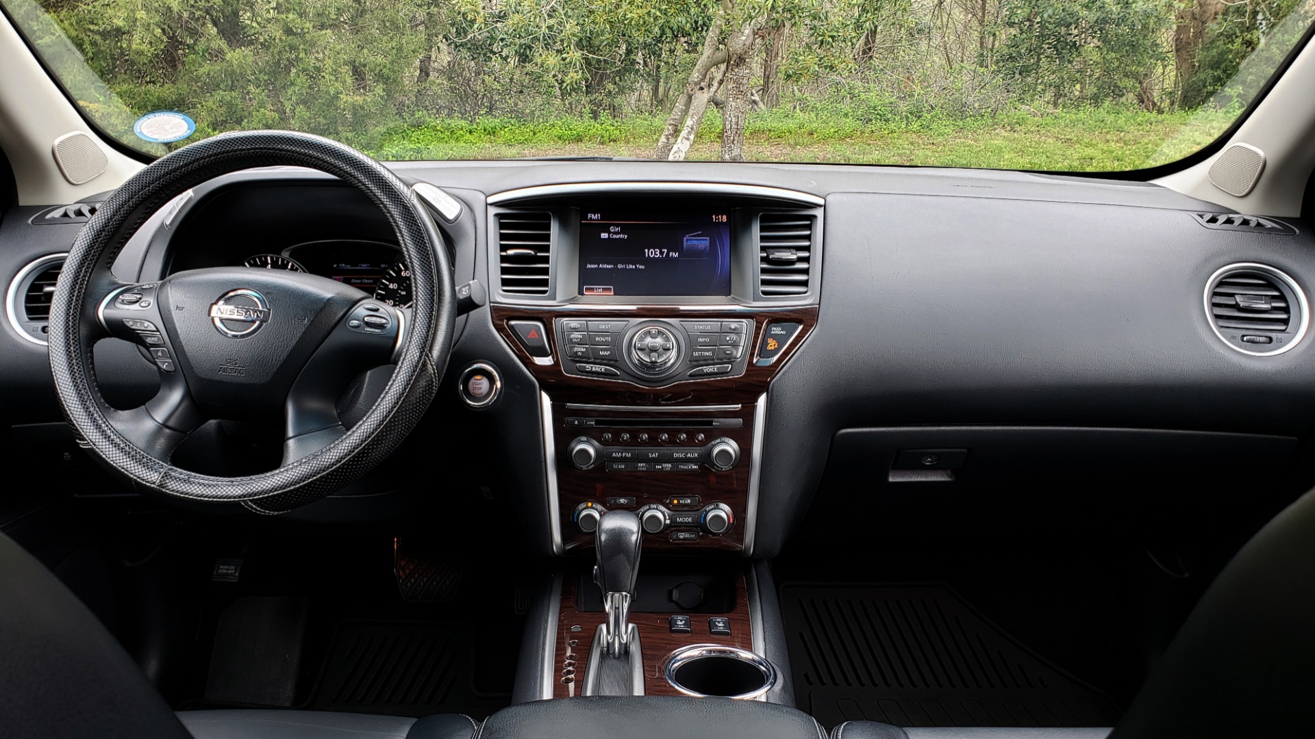 Used 2014 Nissan PATHFINDER SL TECH PKG / 4WD / NAV / SUNROOF / REARVIEW / 3-ROW for sale Sold at Formula Imports in Charlotte NC 28227 85