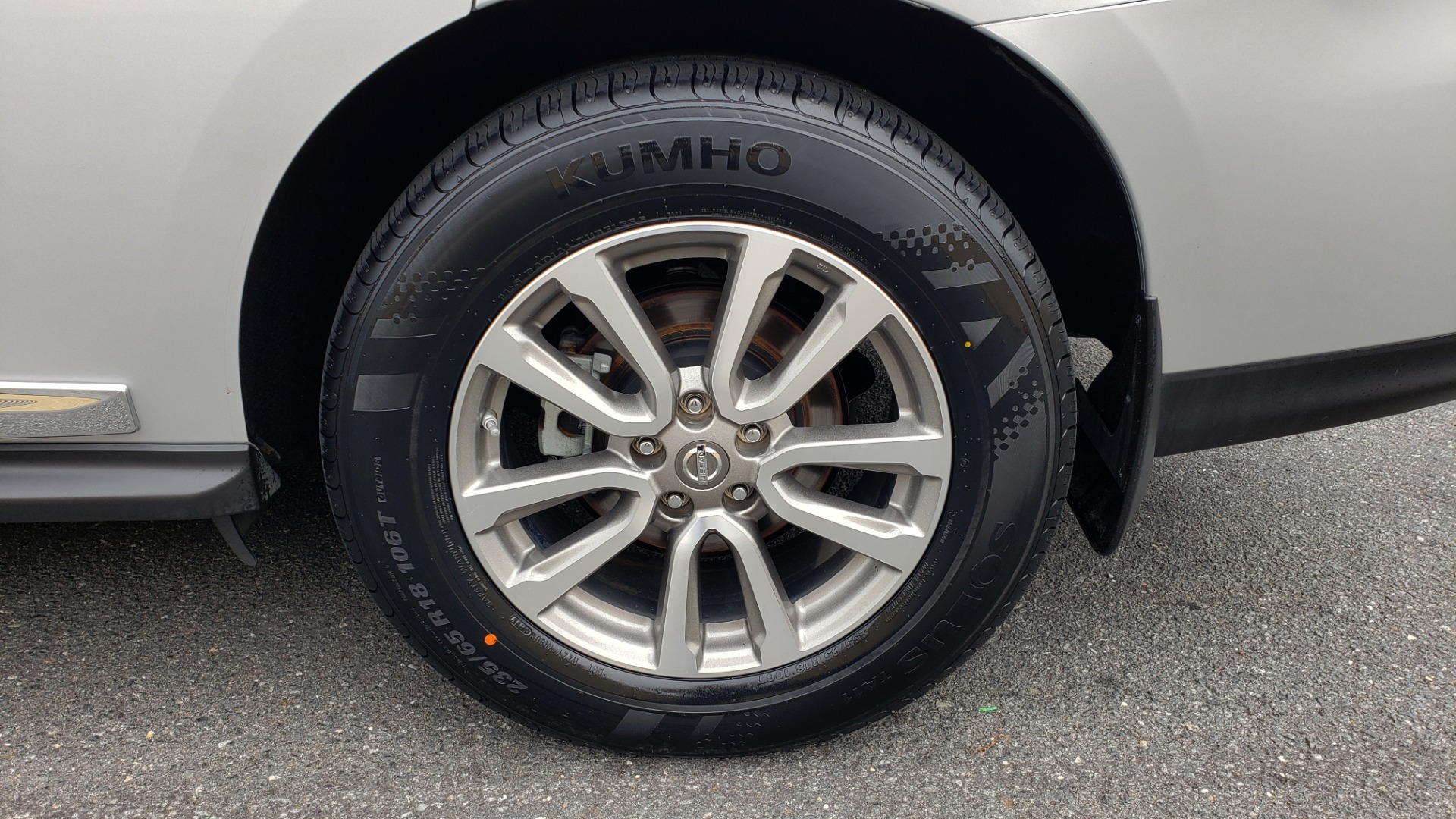 Used 2014 Nissan PATHFINDER SL TECH PKG / 4WD / NAV / SUNROOF / REARVIEW / 3-ROW for sale Sold at Formula Imports in Charlotte NC 28227 89