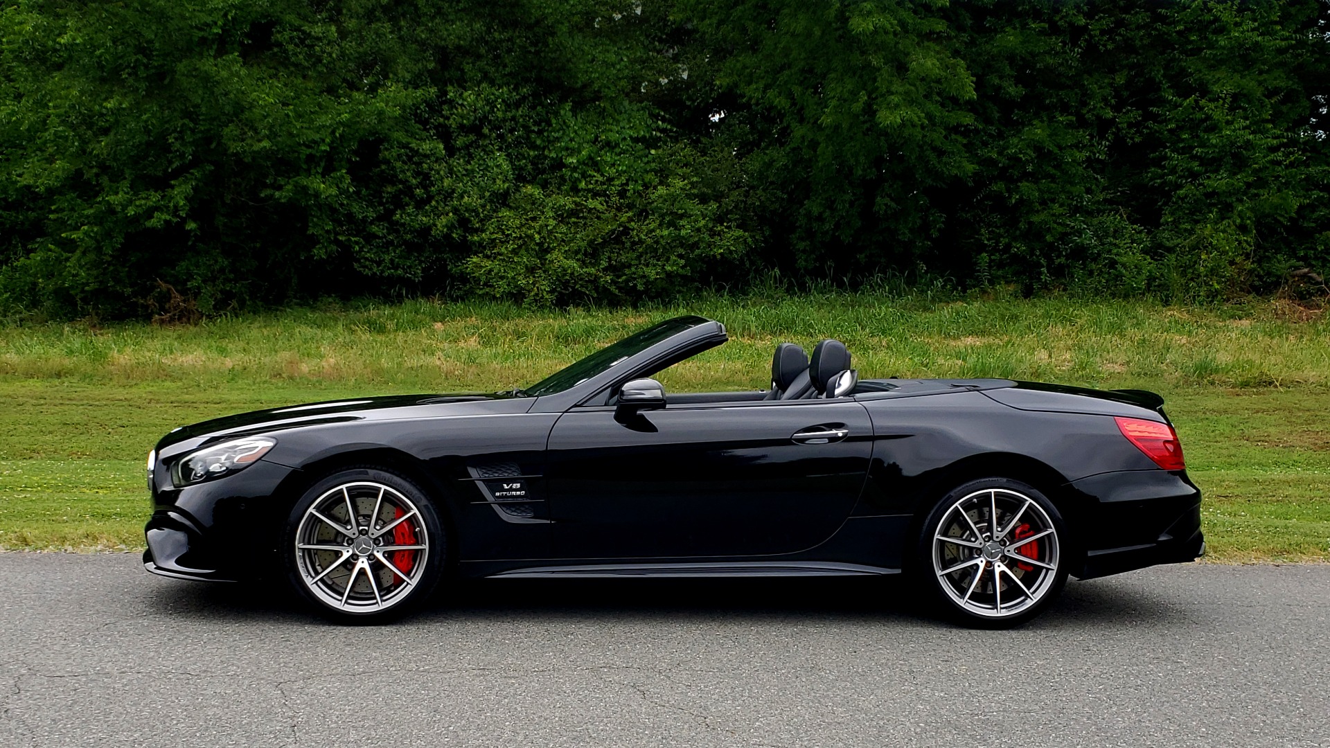 Used 2017 Mercedes-Benz SL 63 AMG / ROADSTER / DRIVER ASSIST / NAV / CAMERA for sale Sold at Formula Imports in Charlotte NC 28227 22