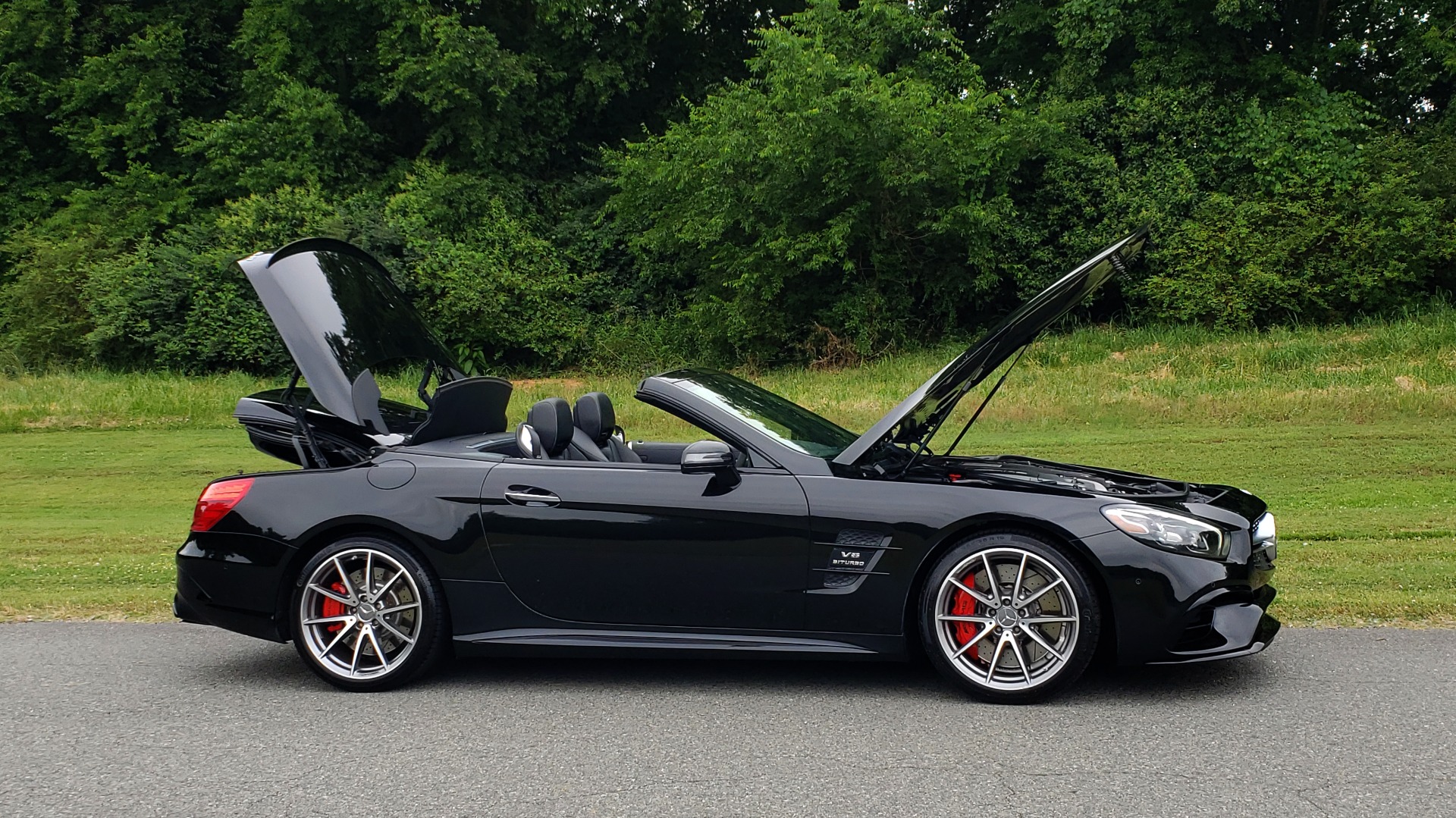 Used 2017 Mercedes-Benz SL 63 AMG / ROADSTER / DRIVER ASSIST / NAV / CAMERA for sale Sold at Formula Imports in Charlotte NC 28227 27