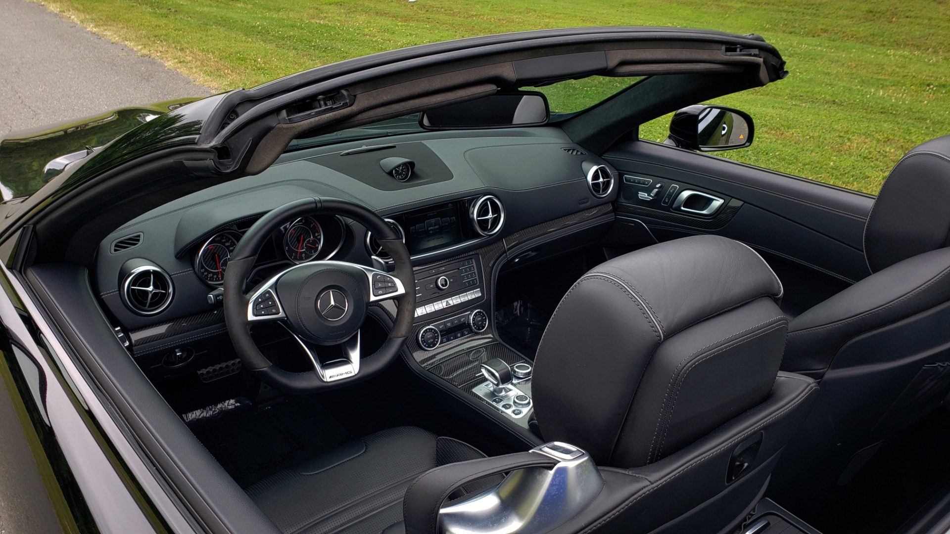 Used 2017 Mercedes-Benz SL 63 AMG / ROADSTER / DRIVER ASSIST / NAV / CAMERA for sale Sold at Formula Imports in Charlotte NC 28227 43