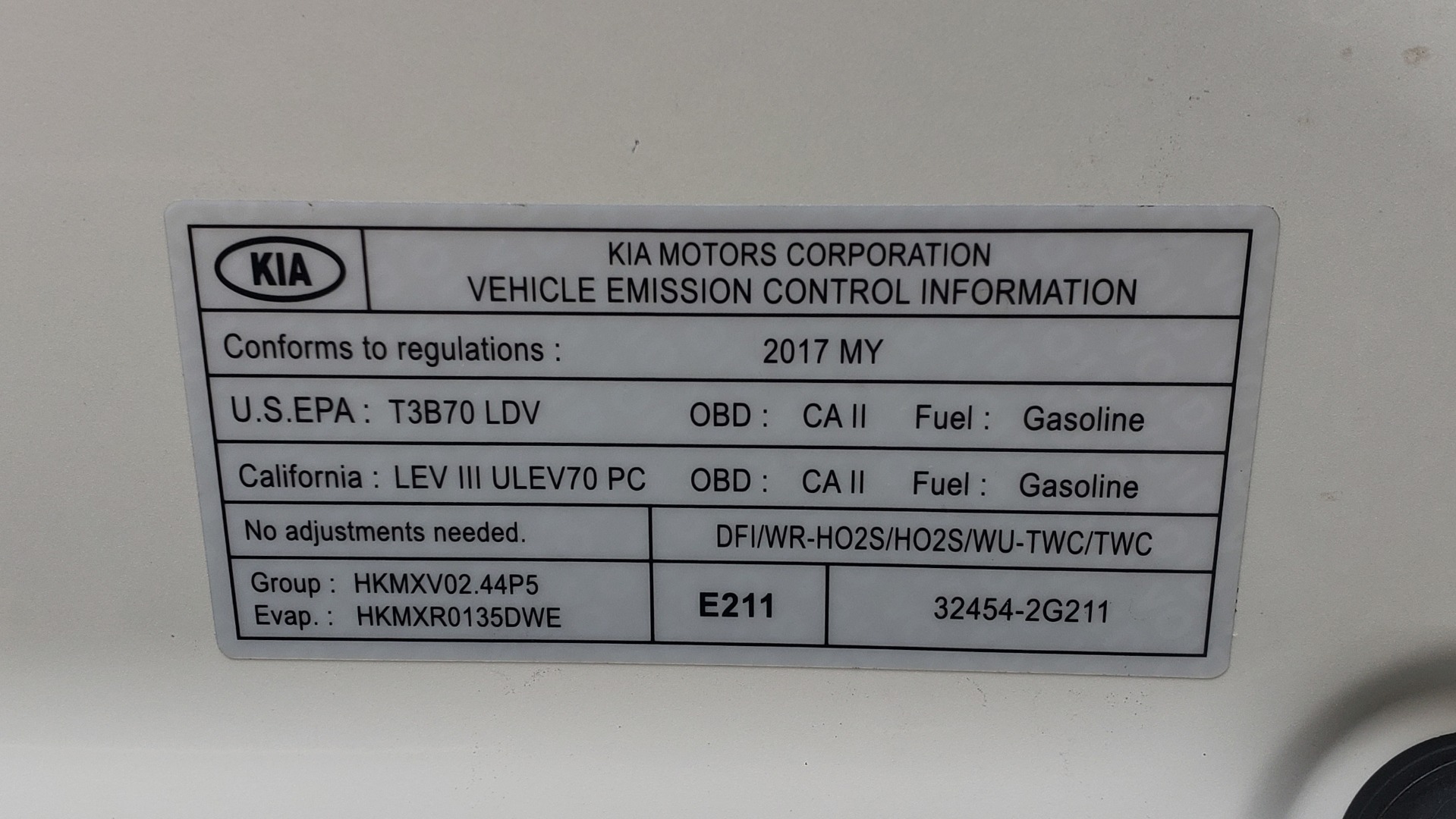 Used 2017 Kia SORENTO LX CONV PKG / FWD / ADVANCED TECH / 3-ROW for sale Sold at Formula Imports in Charlotte NC 28227 13