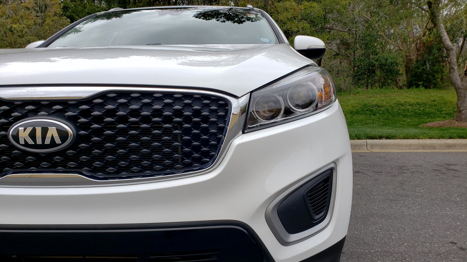 Used 2017 Kia SORENTO LX CONV PKG / FWD / ADVANCED TECH / 3-ROW for sale Sold at Formula Imports in Charlotte NC 28227 24