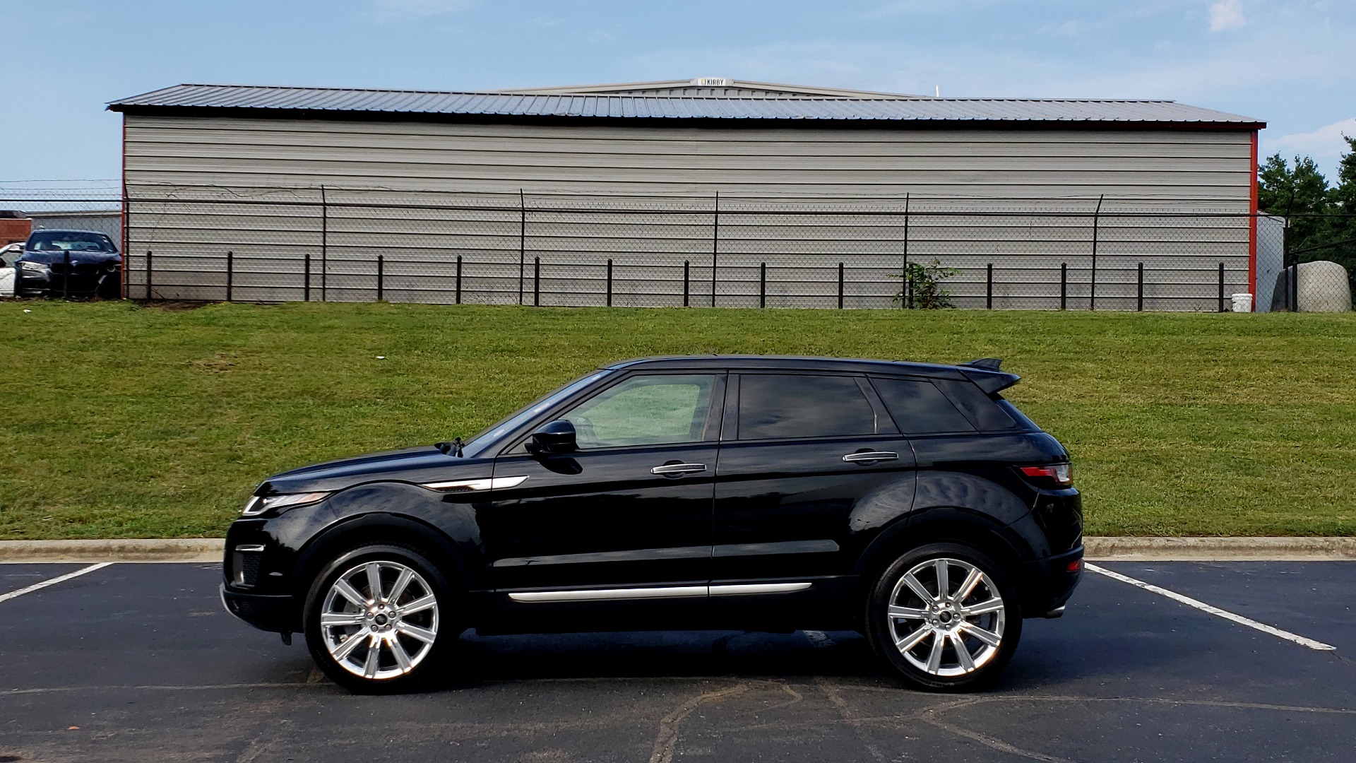 Used 2016 Land Rover RANGE ROVER EVOQUE HSE / AWD / NAV / MERIDIAN / PANO-ROOF / REARVIEW for sale Sold at Formula Imports in Charlotte NC 28227 2