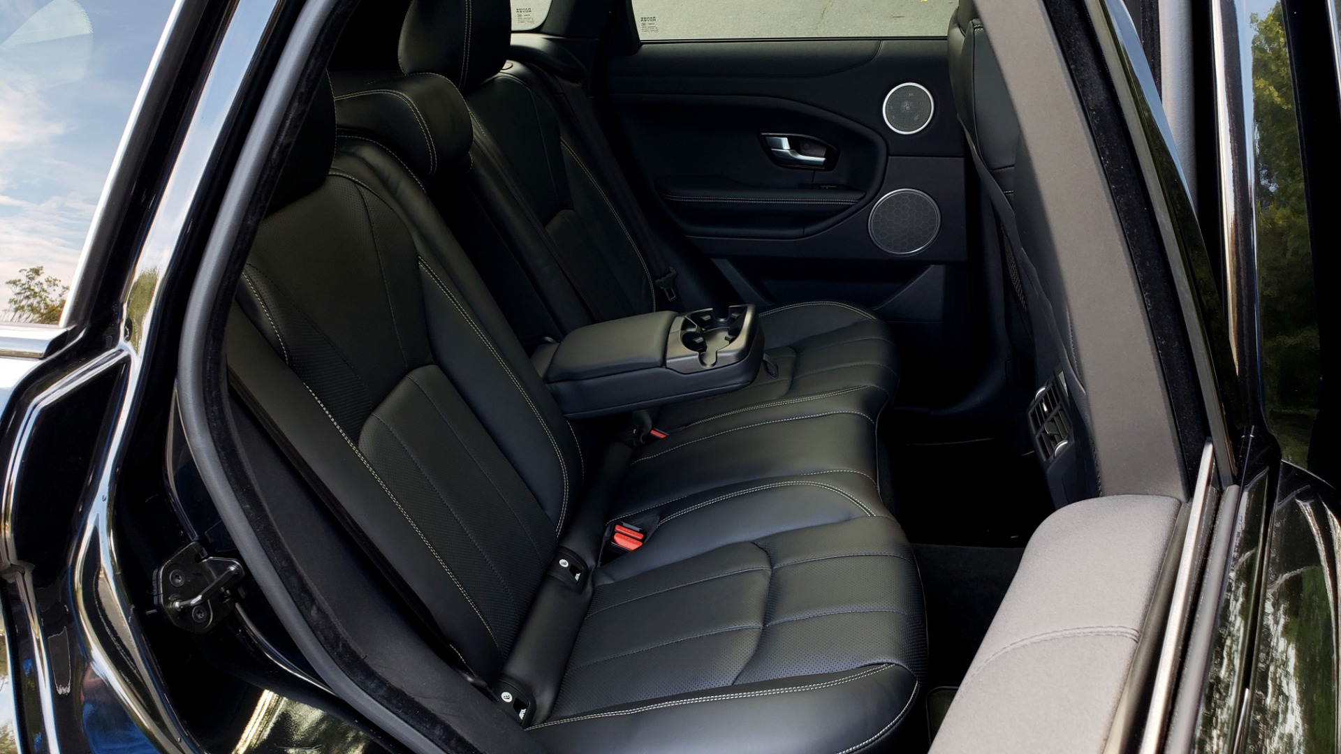 Used 2016 Land Rover RANGE ROVER EVOQUE HSE / AWD / NAV / MERIDIAN / PANO-ROOF / REARVIEW for sale Sold at Formula Imports in Charlotte NC 28227 72