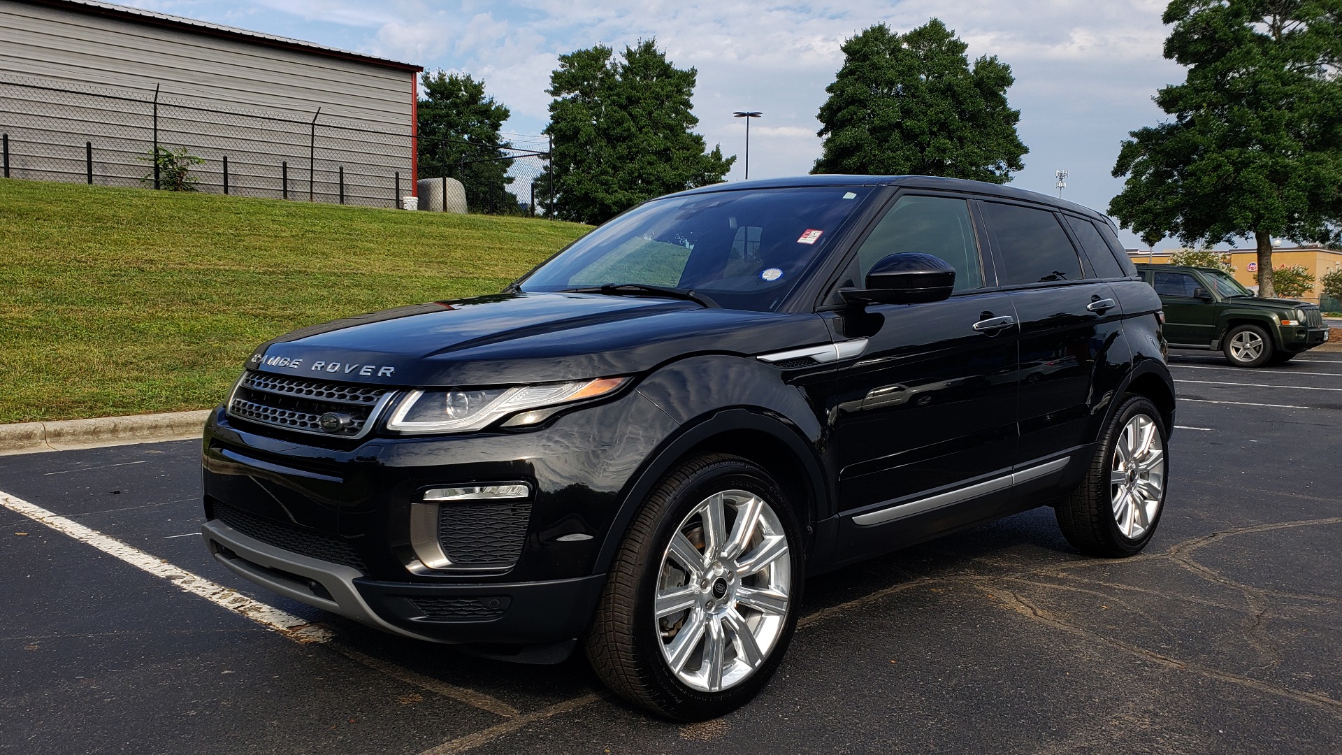 Used 2016 Land Rover RANGE ROVER EVOQUE HSE / AWD / NAV / MERIDIAN / PANO-ROOF / REARVIEW for sale Sold at Formula Imports in Charlotte NC 28227 1