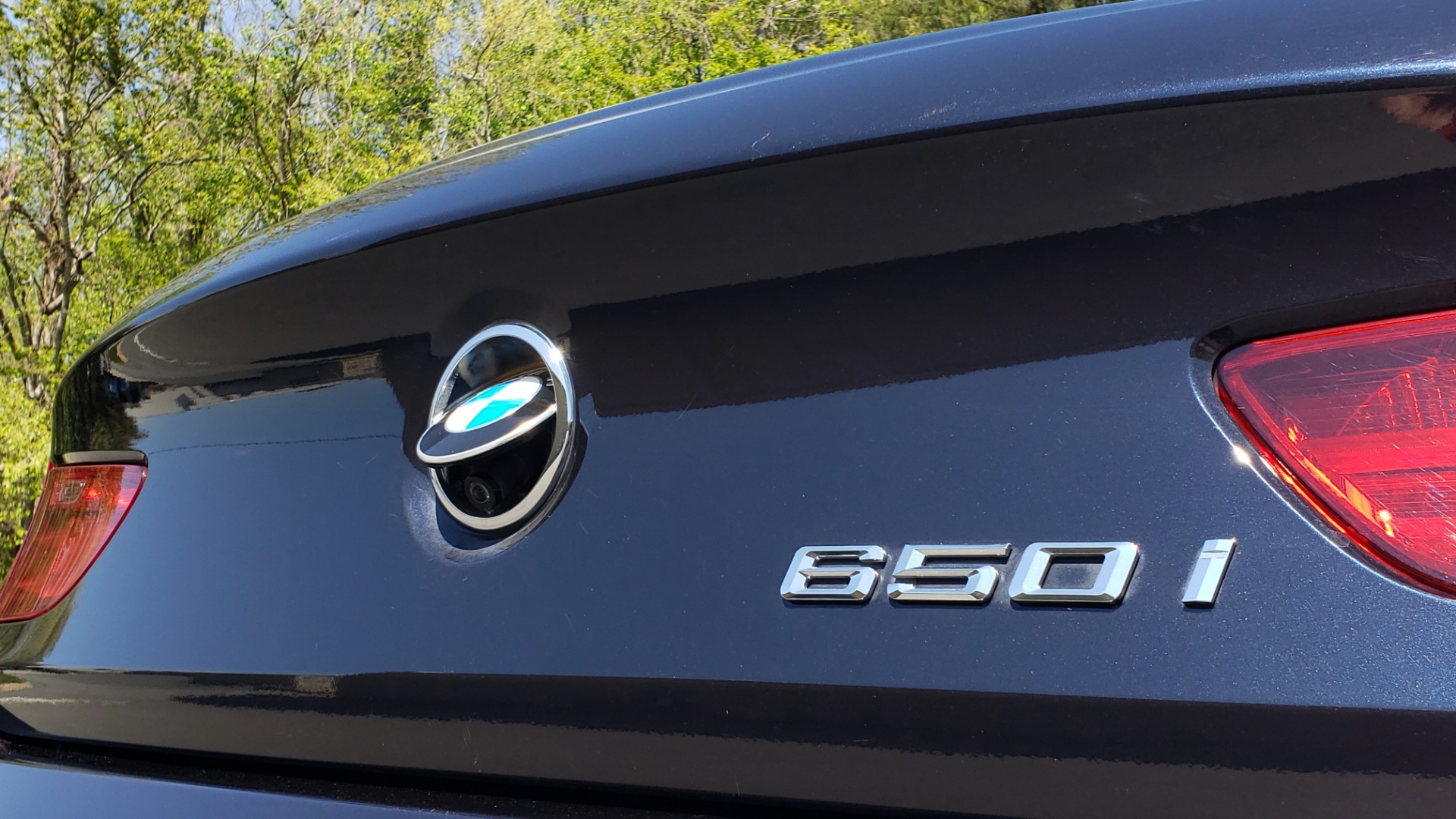 Used 2015 BMW 6 SERIES 650I M-SPORT / EXEC PKG / DRVR ASST PLUS / LIGHTING PKG for sale Sold at Formula Imports in Charlotte NC 28227 29