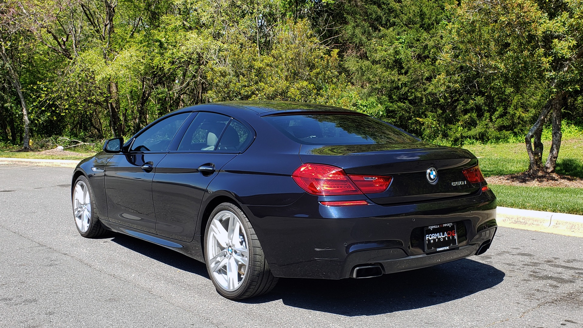 Used 2015 BMW 6 SERIES 650I M-SPORT / EXEC PKG / DRVR ASST PLUS / LIGHTING PKG for sale Sold at Formula Imports in Charlotte NC 28227 4