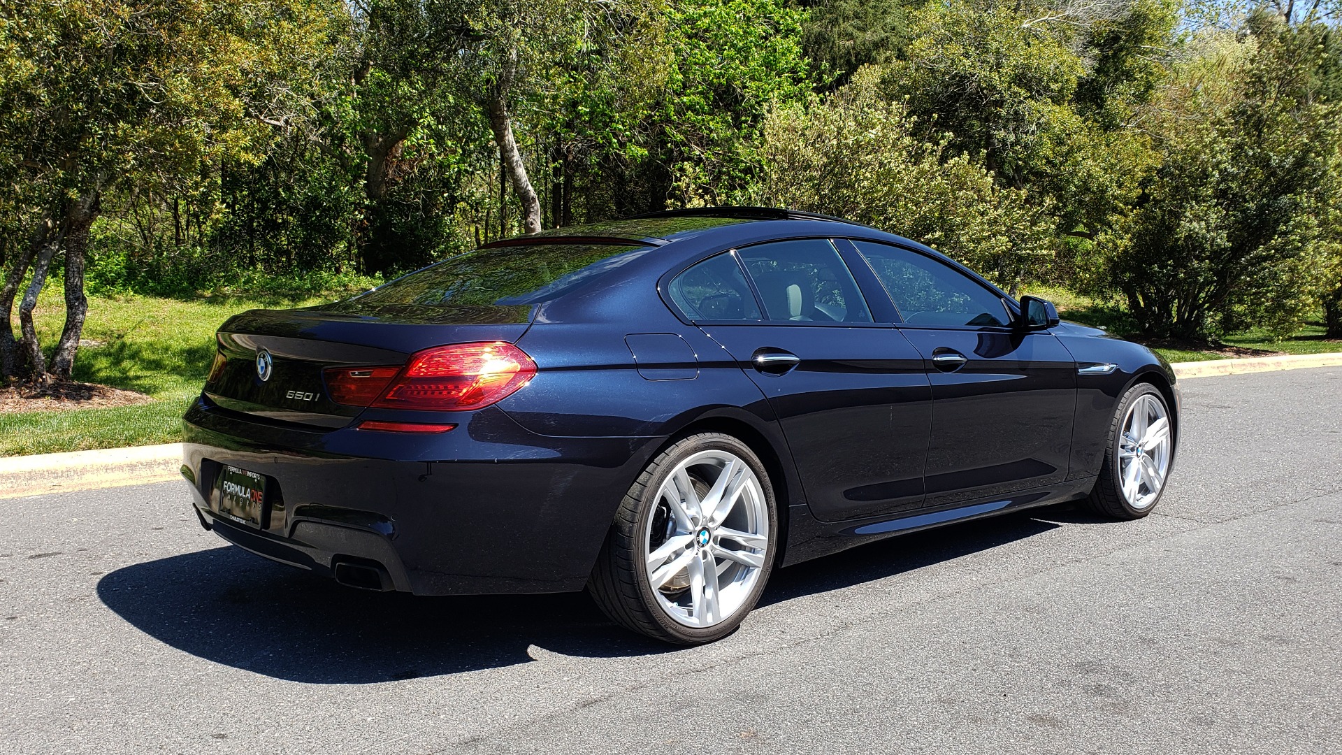 Used 2015 BMW 6 SERIES 650I M-SPORT / EXEC PKG / DRVR ASST PLUS / LIGHTING PKG for sale Sold at Formula Imports in Charlotte NC 28227 6