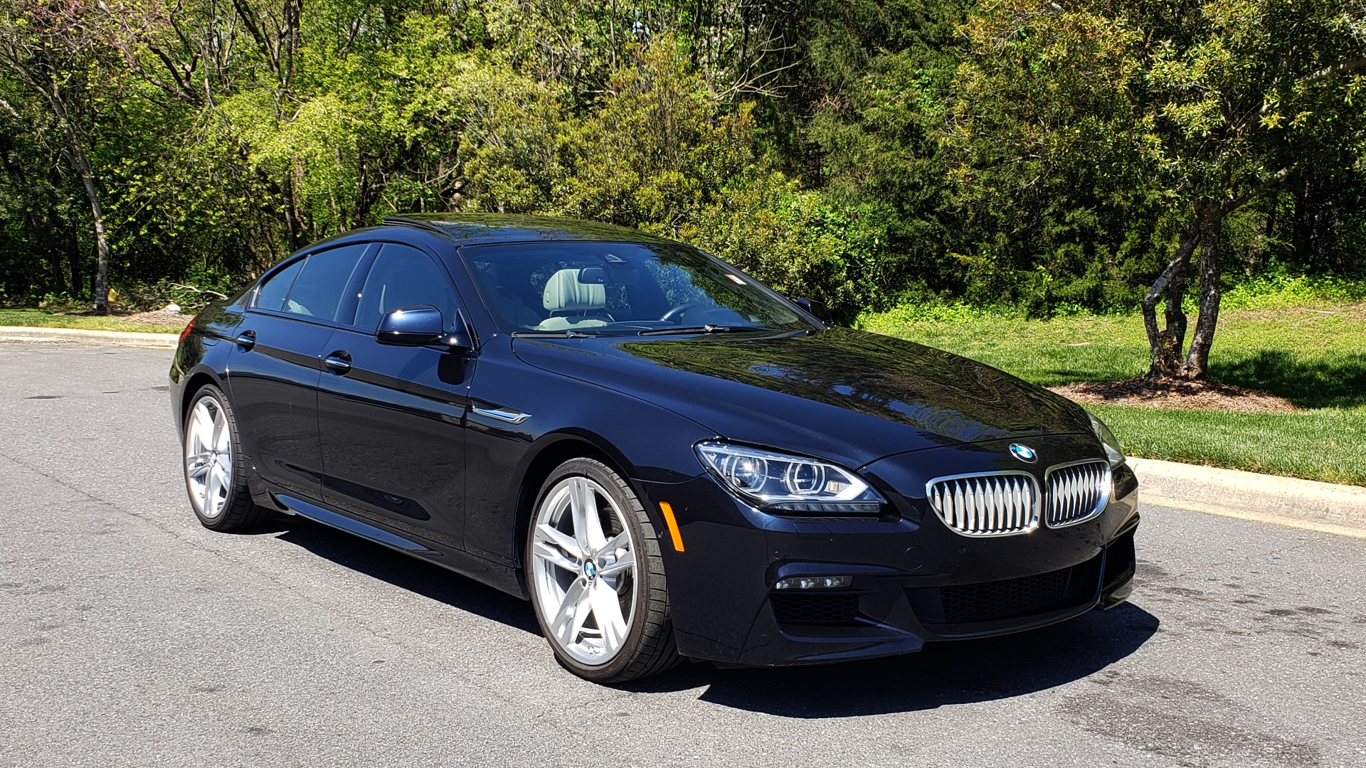 Used 2015 BMW 6 SERIES 650I M-SPORT / EXEC PKG / DRVR ASST PLUS / LIGHTING PKG for sale Sold at Formula Imports in Charlotte NC 28227 7
