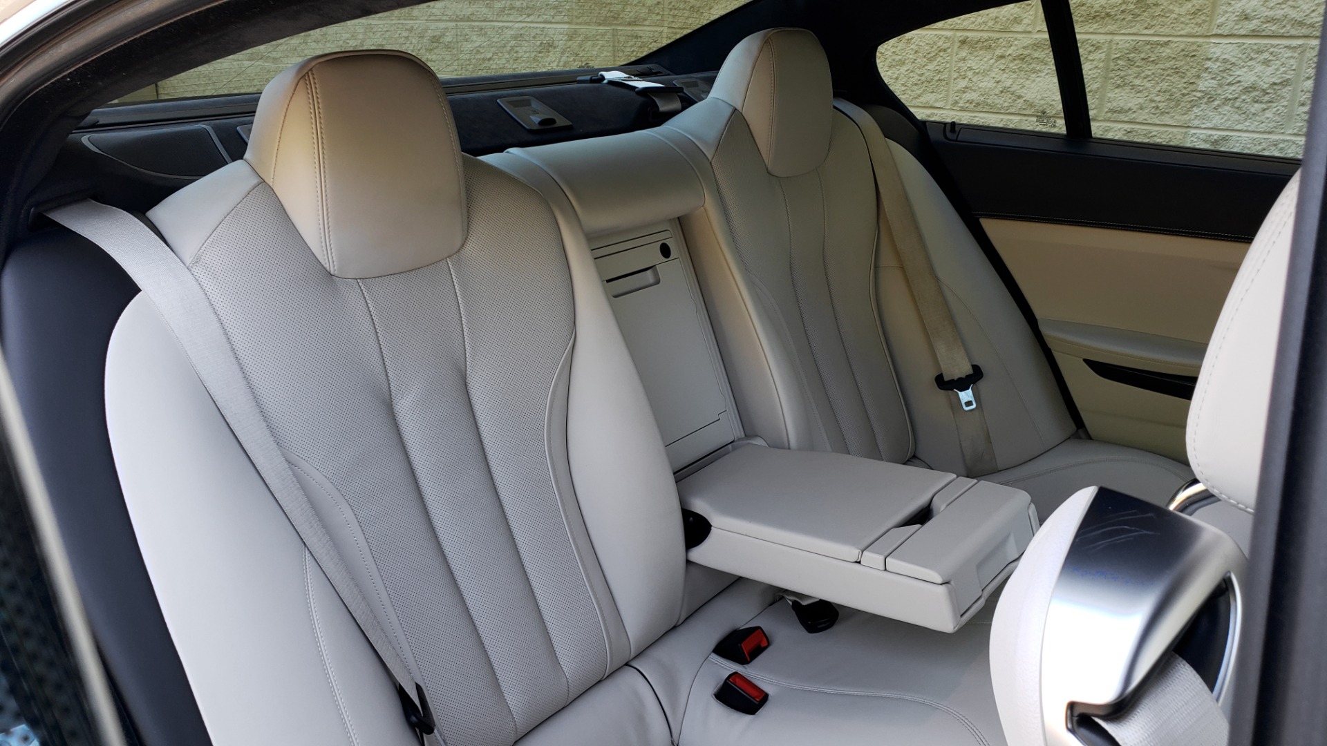 Used 2015 BMW 6 SERIES 650I M-SPORT / EXEC PKG / DRVR ASST PLUS / LIGHTING PKG for sale Sold at Formula Imports in Charlotte NC 28227 84