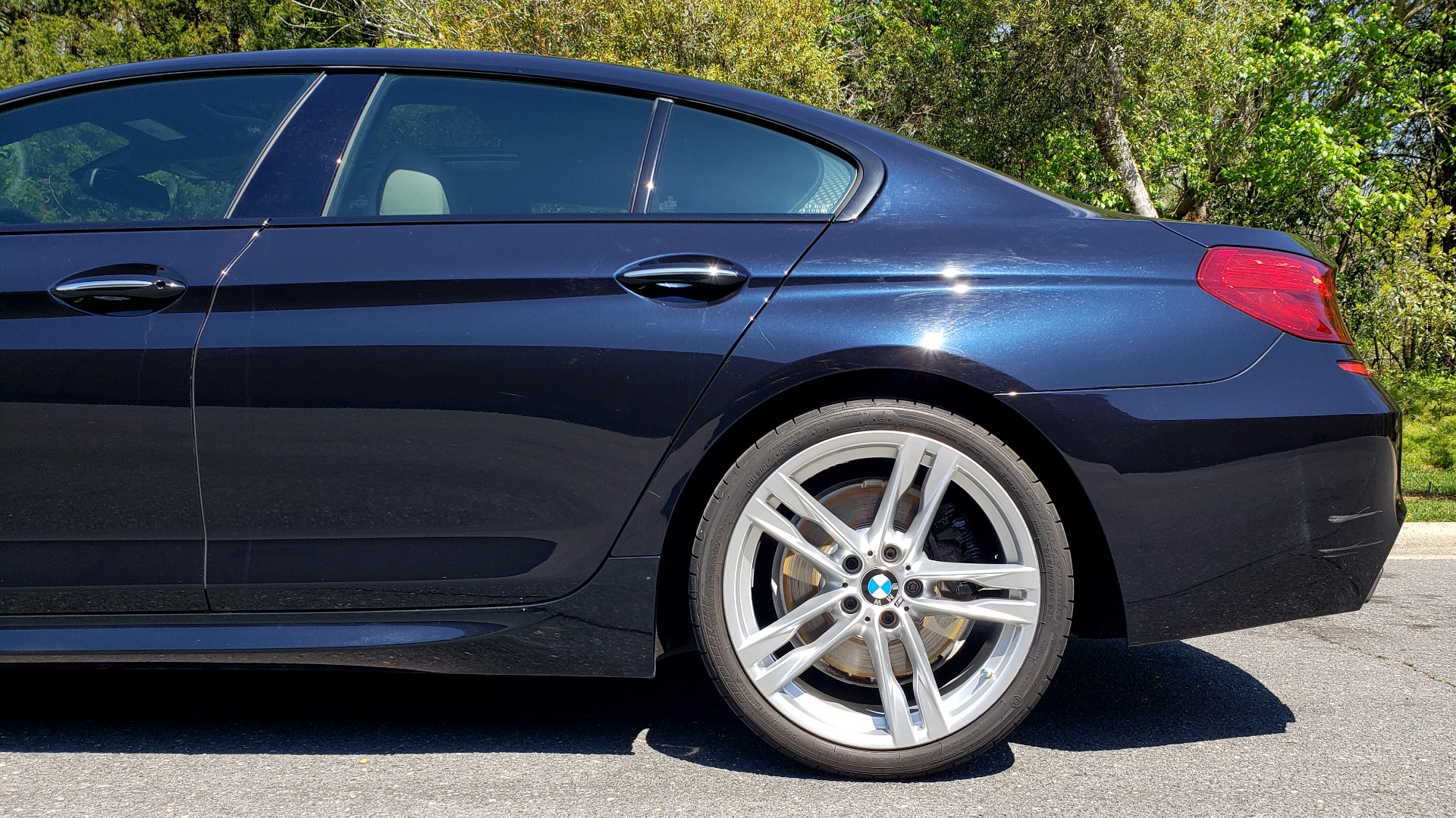 Used 2015 BMW 6 SERIES 650I M-SPORT / EXEC PKG / DRVR ASST PLUS / LIGHTING PKG for sale Sold at Formula Imports in Charlotte NC 28227 93