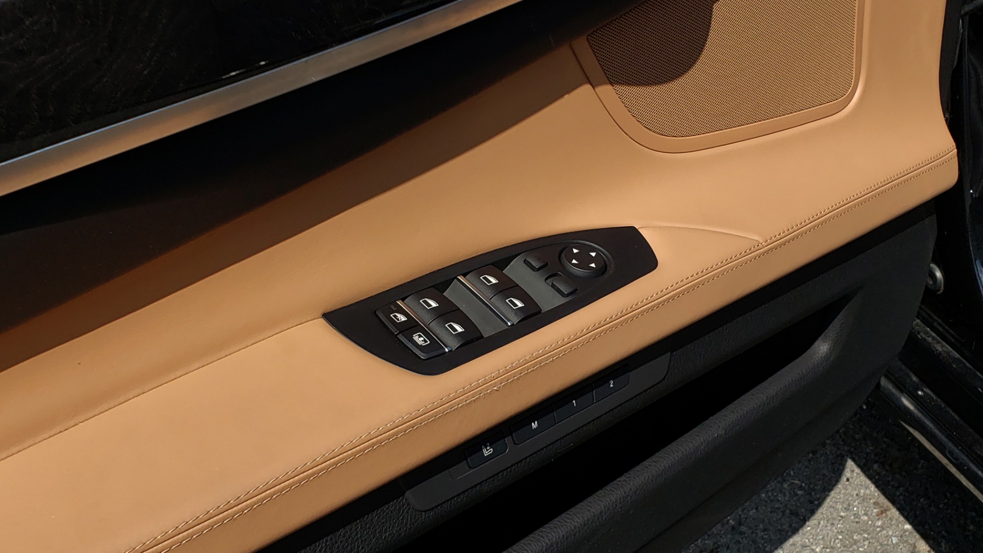 Used 2014 BMW 7 SERIES 750LI M-SPORT / EXEC PKG / DRVR ASST / LIGHTING / NAV / SUNROOF for sale Sold at Formula Imports in Charlotte NC 28227 30