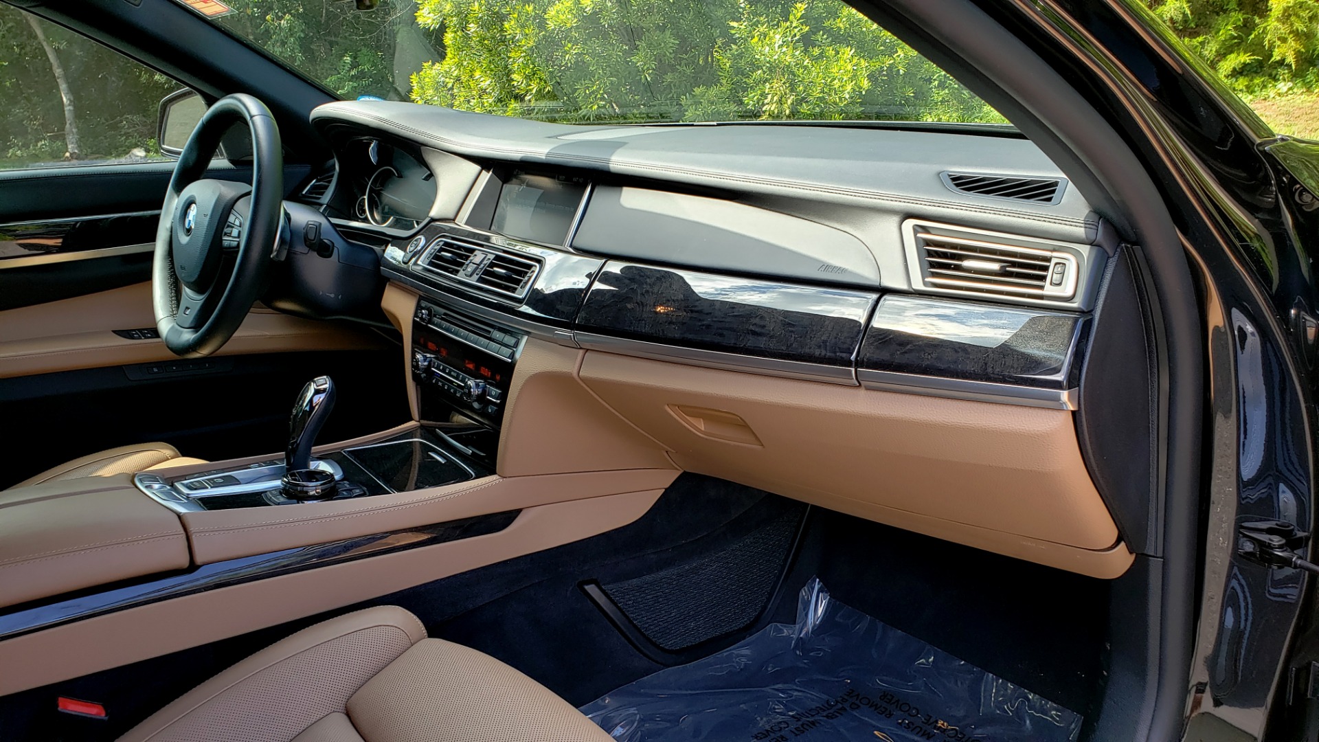 Used 2014 BMW 7 SERIES 750LI M-SPORT / EXEC PKG / DRVR ASST / LIGHTING / NAV / SUNROOF for sale Sold at Formula Imports in Charlotte NC 28227 65