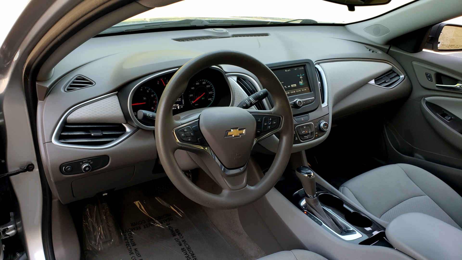 Used 2017 Chevrolet MALIBU 1LS / 4-CYL / AUTO / REMOTE START / REARVIEW CAMERA for sale Sold at Formula Imports in Charlotte NC 28227 30