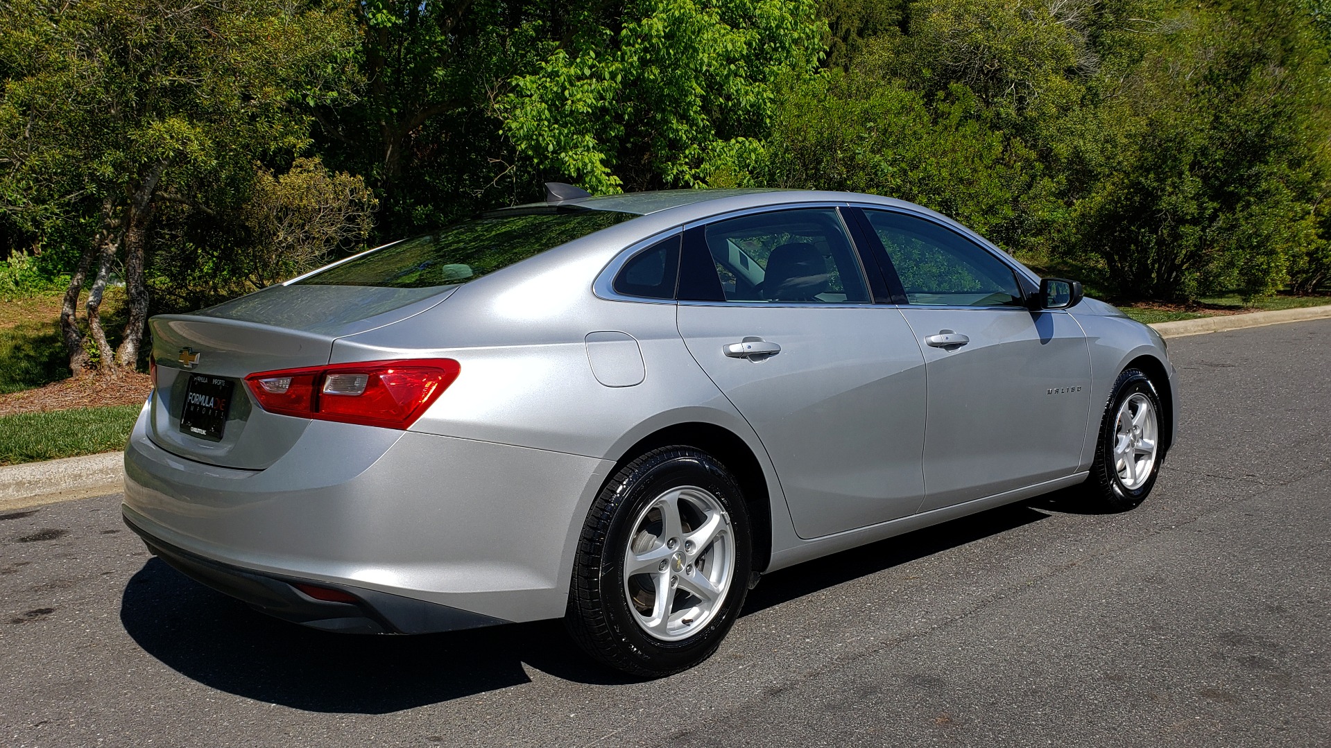 Used 2017 Chevrolet MALIBU 1LS / 4-CYL / AUTO / REMOTE START / REARVIEW CAMERA for sale Sold at Formula Imports in Charlotte NC 28227 6
