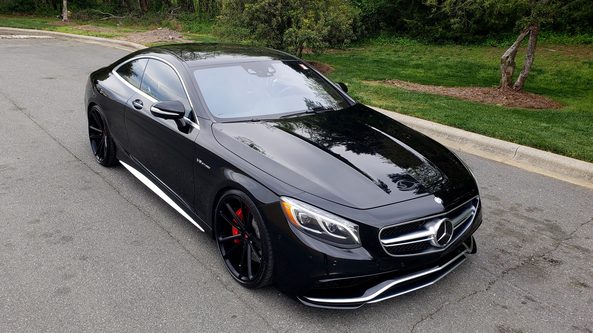 Used 2015 Mercedes-Benz S-CLASS S 63 AMG 4MATIC / DRVR ASST / NIGHT VIEW ASST PLUS / MAGIC SKY for sale Sold at Formula Imports in Charlotte NC 28227 14