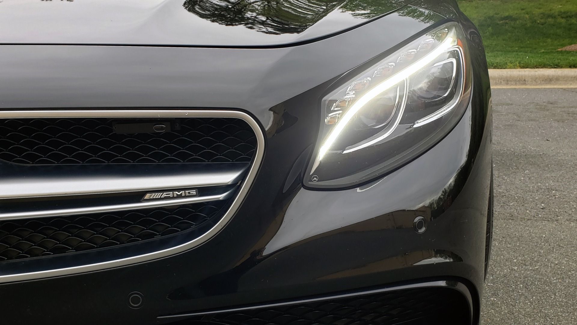 Used 2015 Mercedes-Benz S-CLASS S 63 AMG 4MATIC / DRVR ASST / NIGHT VIEW ASST PLUS / MAGIC SKY for sale Sold at Formula Imports in Charlotte NC 28227 31