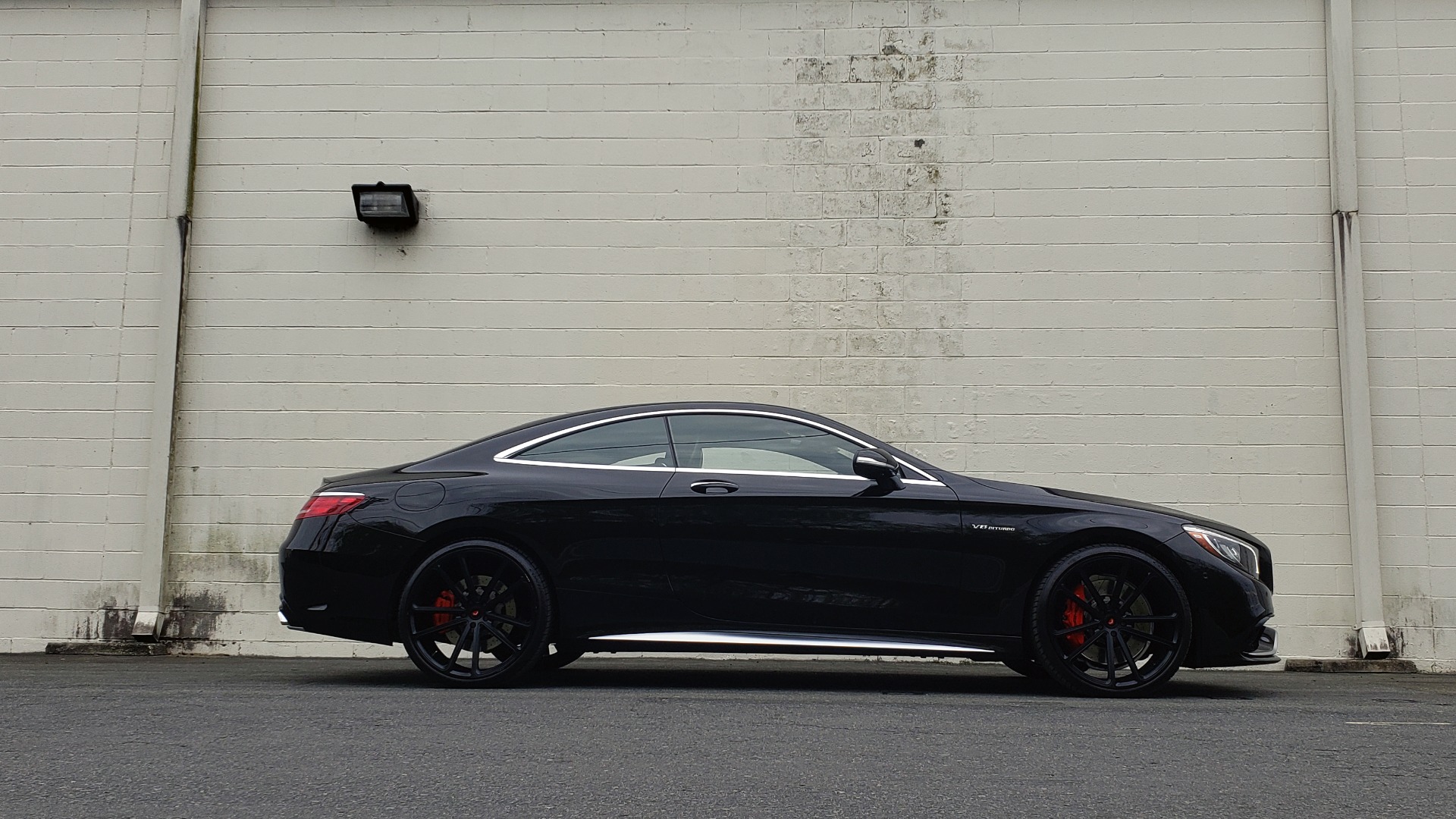 Used 2015 Mercedes-Benz S-CLASS S 63 AMG 4MATIC / DRVR ASST / NIGHT VIEW ASST PLUS / MAGIC SKY for sale Sold at Formula Imports in Charlotte NC 28227 96