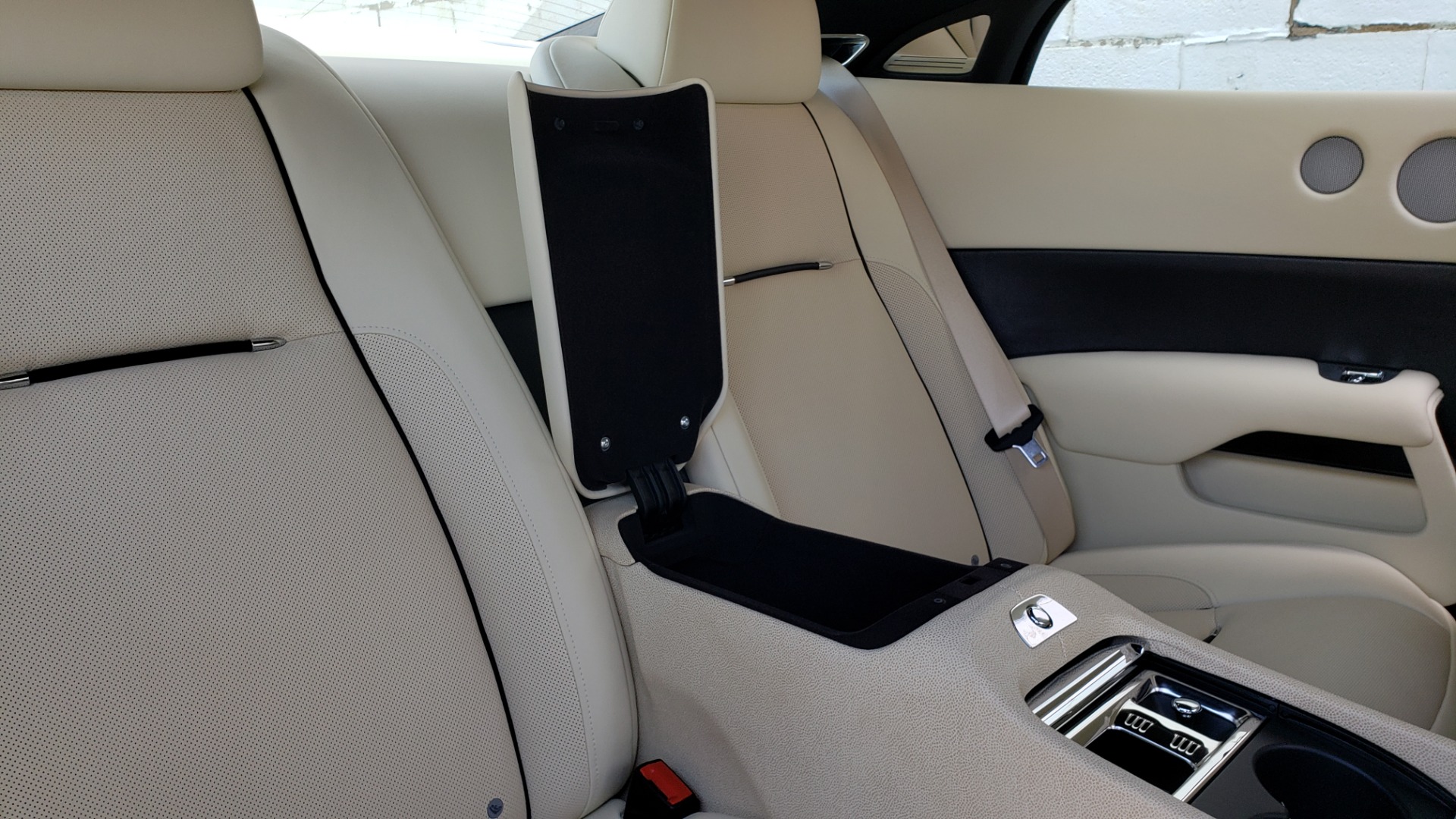Used 2015 Rolls-Royce Wraith for sale Sold at Formula Imports in Charlotte NC 28227 102