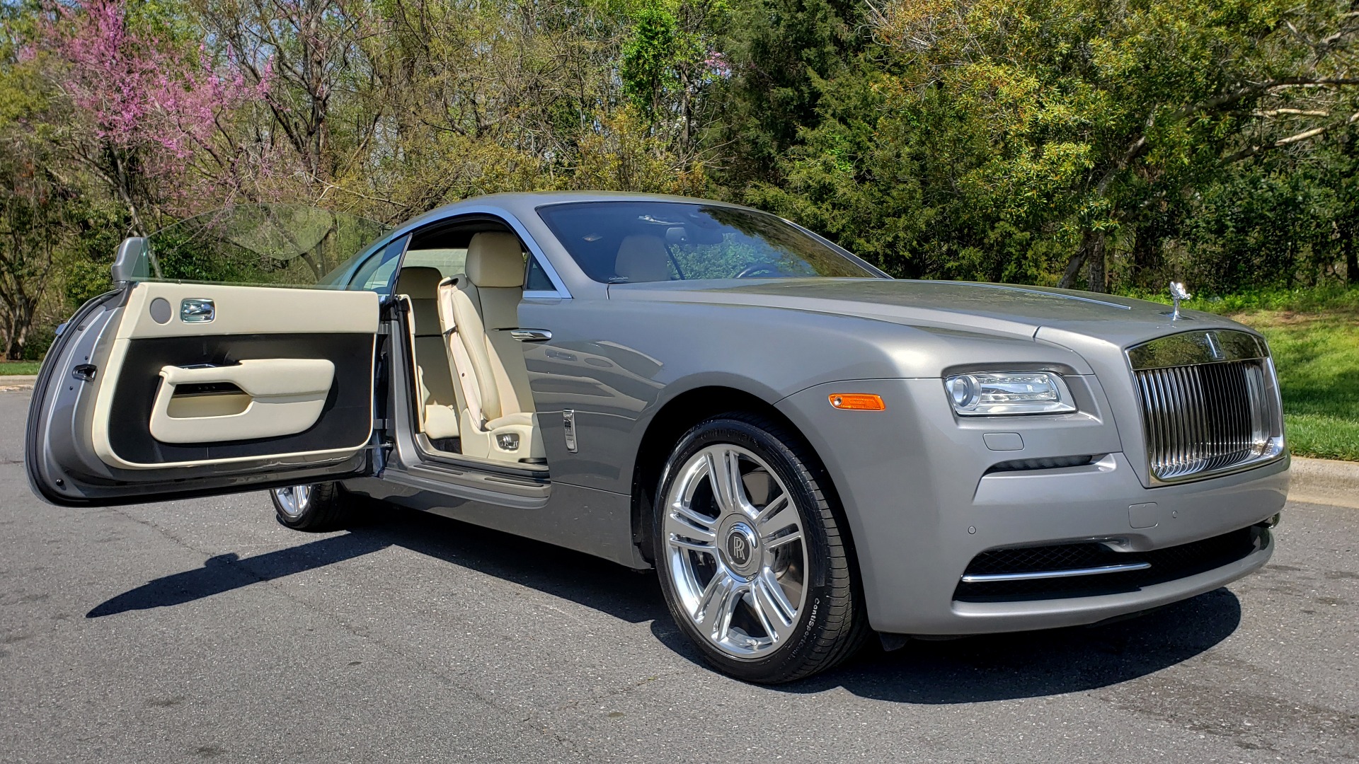 Used 2015 Rolls-Royce Wraith for sale Sold at Formula Imports in Charlotte NC 28227 19