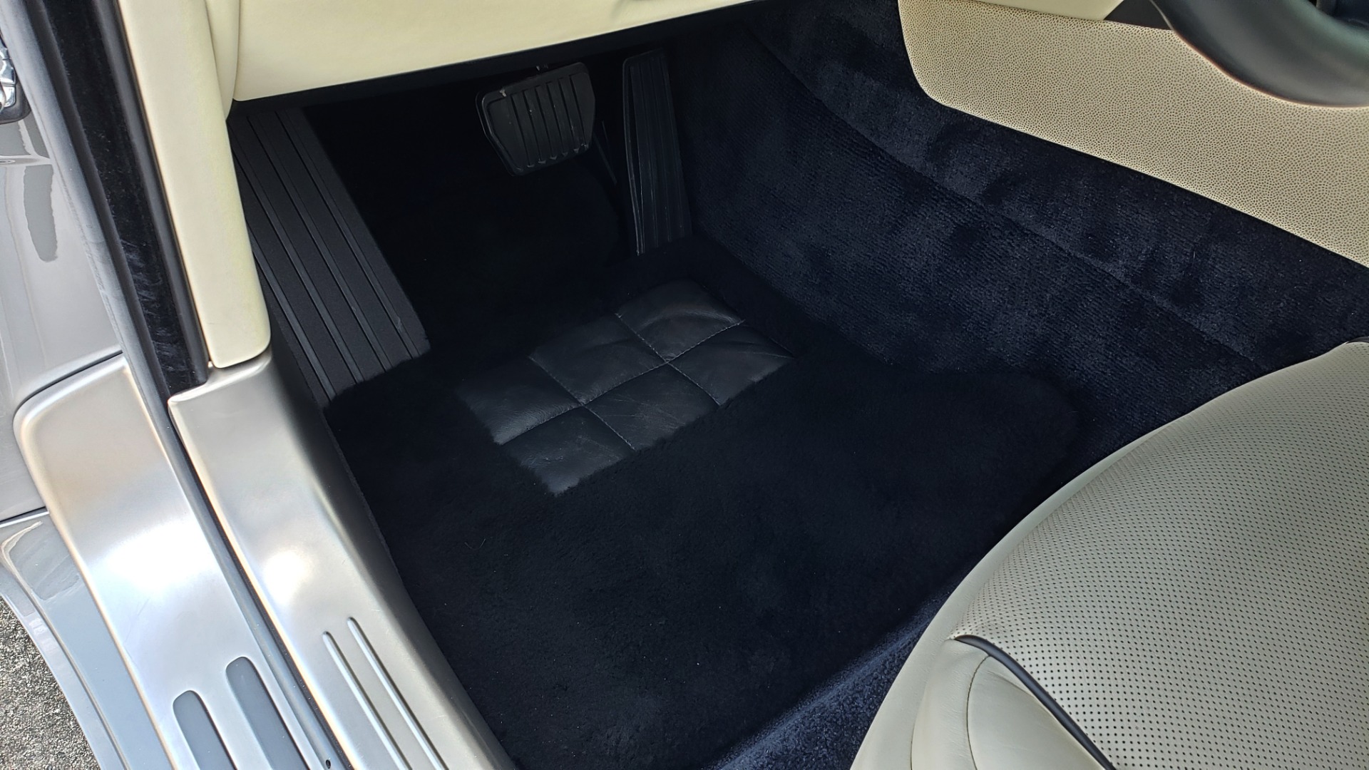 Used 2015 Rolls-Royce Wraith for sale Sold at Formula Imports in Charlotte NC 28227 46