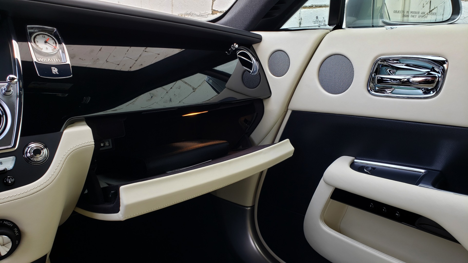Used 2015 Rolls-Royce Wraith for sale $158,995 at Formula Imports in Charlotte NC 28227 60