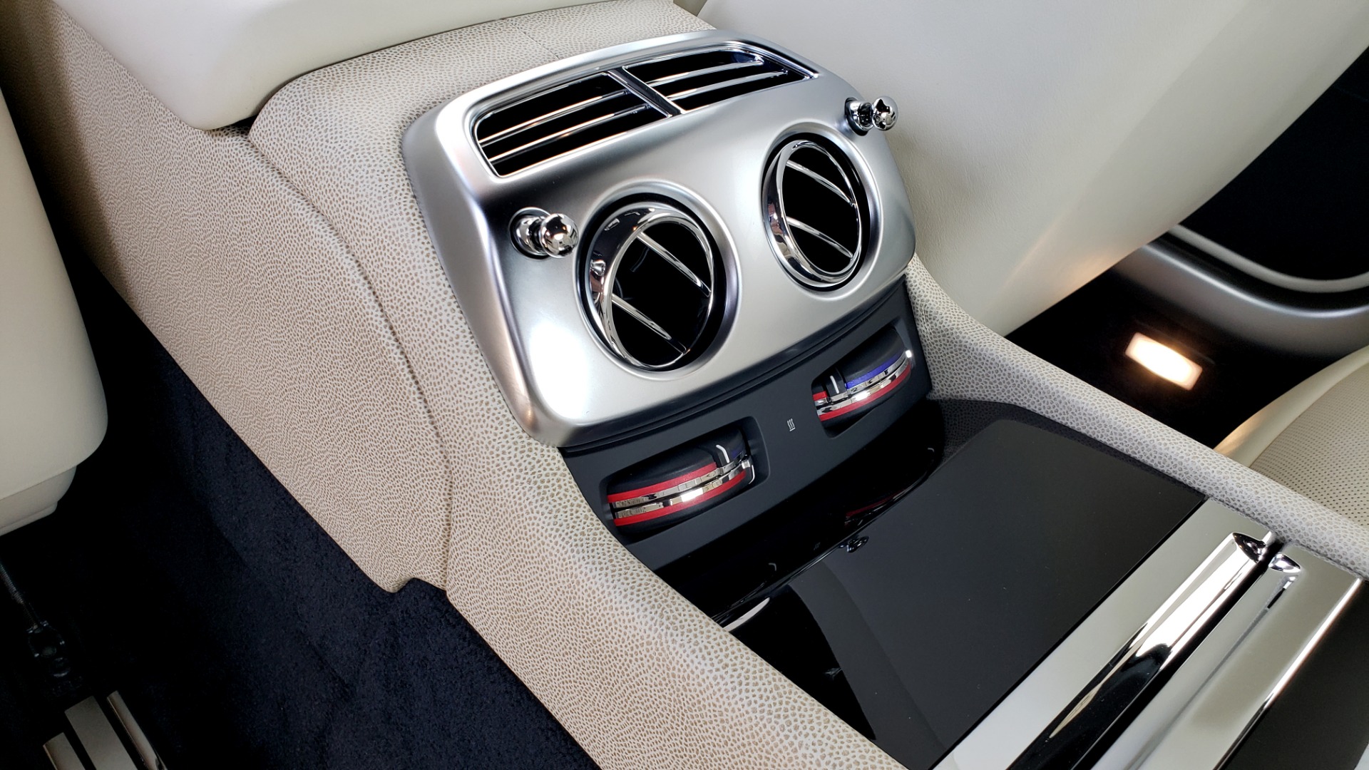 Used 2015 Rolls-Royce Wraith for sale Sold at Formula Imports in Charlotte NC 28227 73