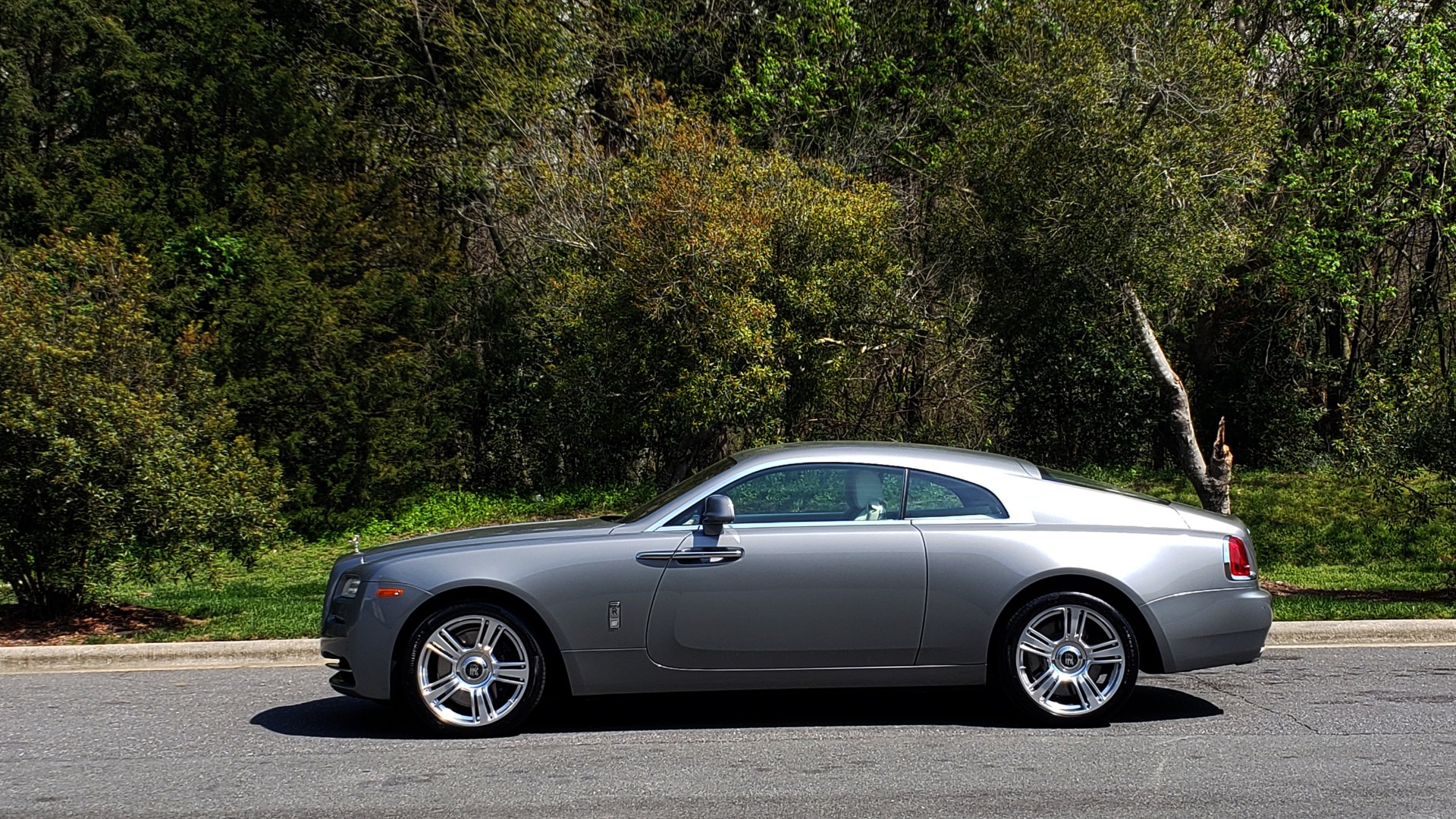 Used 2015 Rolls-Royce Wraith for sale Sold at Formula Imports in Charlotte NC 28227 8