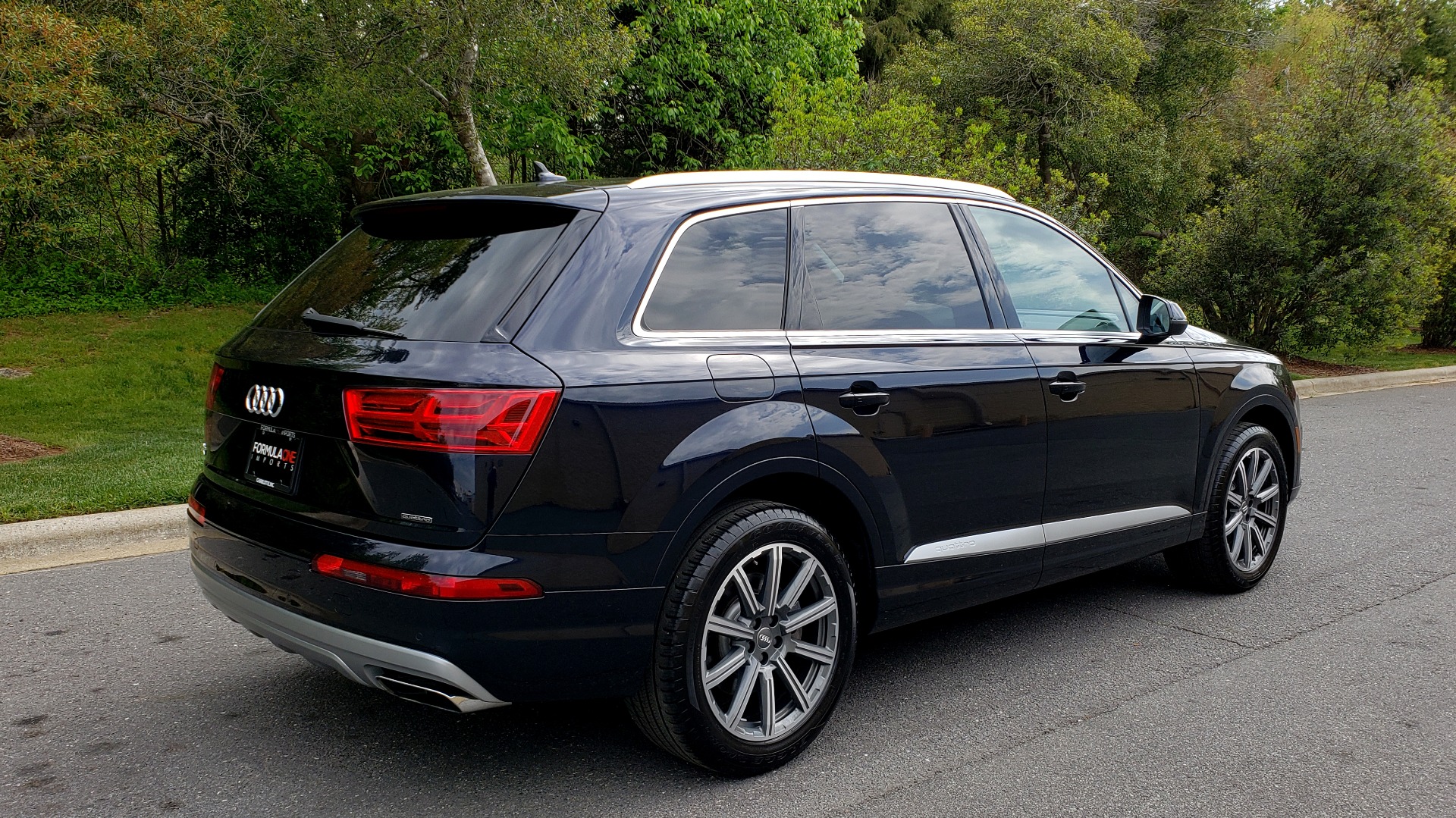 Used 2017 Audi Q7 2.0T PREMIUM TIPTRONIC / CLD WTHR / SUNROOF / REARVIEW for sale Sold at Formula Imports in Charlotte NC 28227 6
