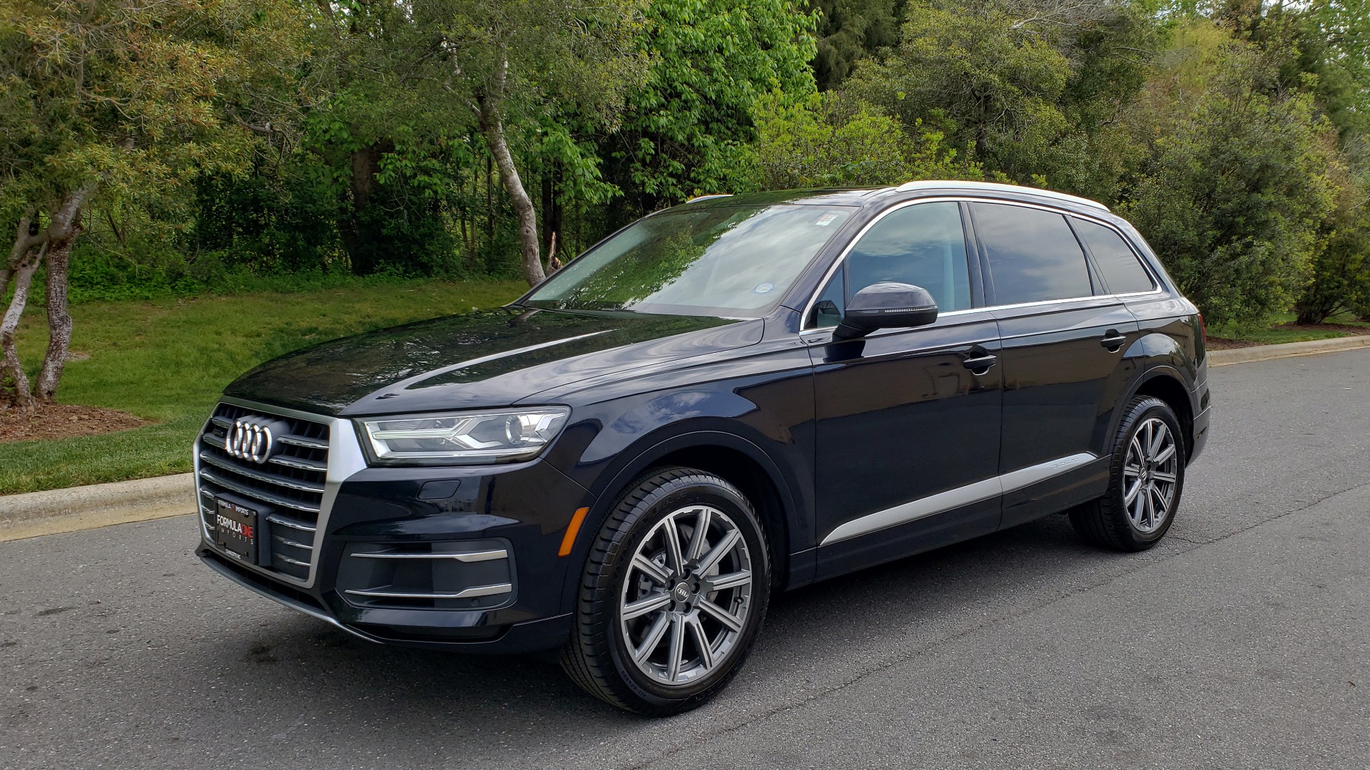 Used 2017 Audi Q7 2.0T PREMIUM TIPTRONIC / CLD WTHR / SUNROOF / REARVIEW for sale Sold at Formula Imports in Charlotte NC 28227 1