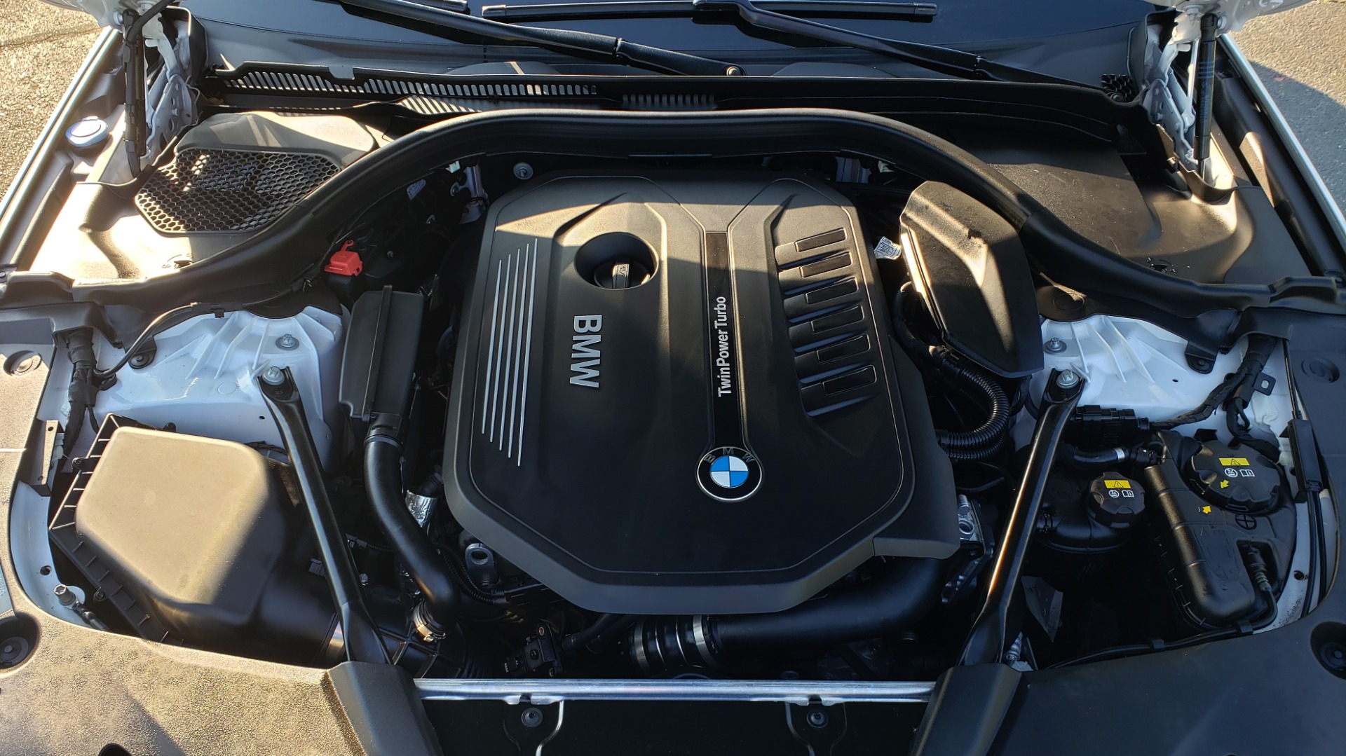 Used 2017 BMW 5 SERIES 540I XDRIVE PREMIUM / DRVR ASST PLUS / CLD WTHR / APPLE CAR PLAY for sale Sold at Formula Imports in Charlotte NC 28227 10