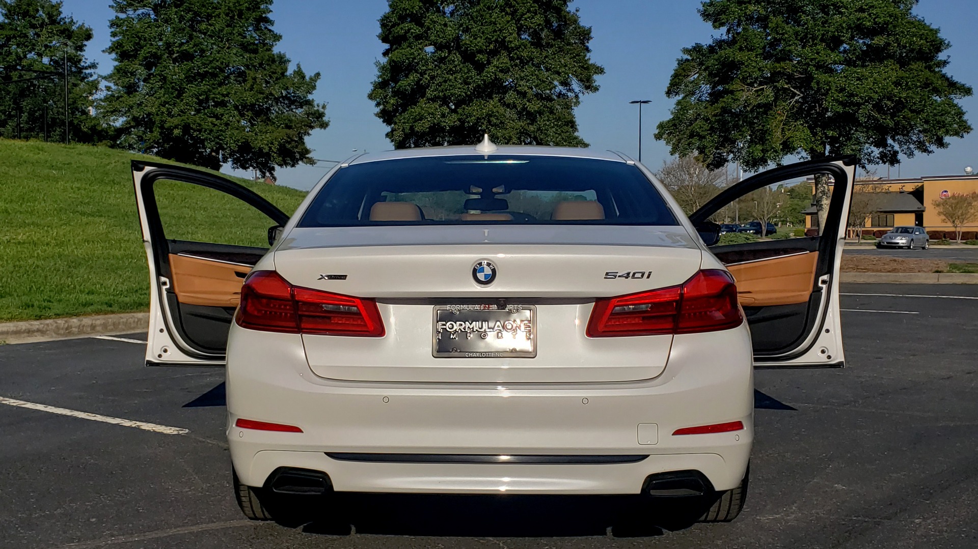 Used 2017 BMW 5 SERIES 540I XDRIVE PREMIUM / DRVR ASST PLUS / CLD WTHR / APPLE CAR PLAY for sale Sold at Formula Imports in Charlotte NC 28227 16