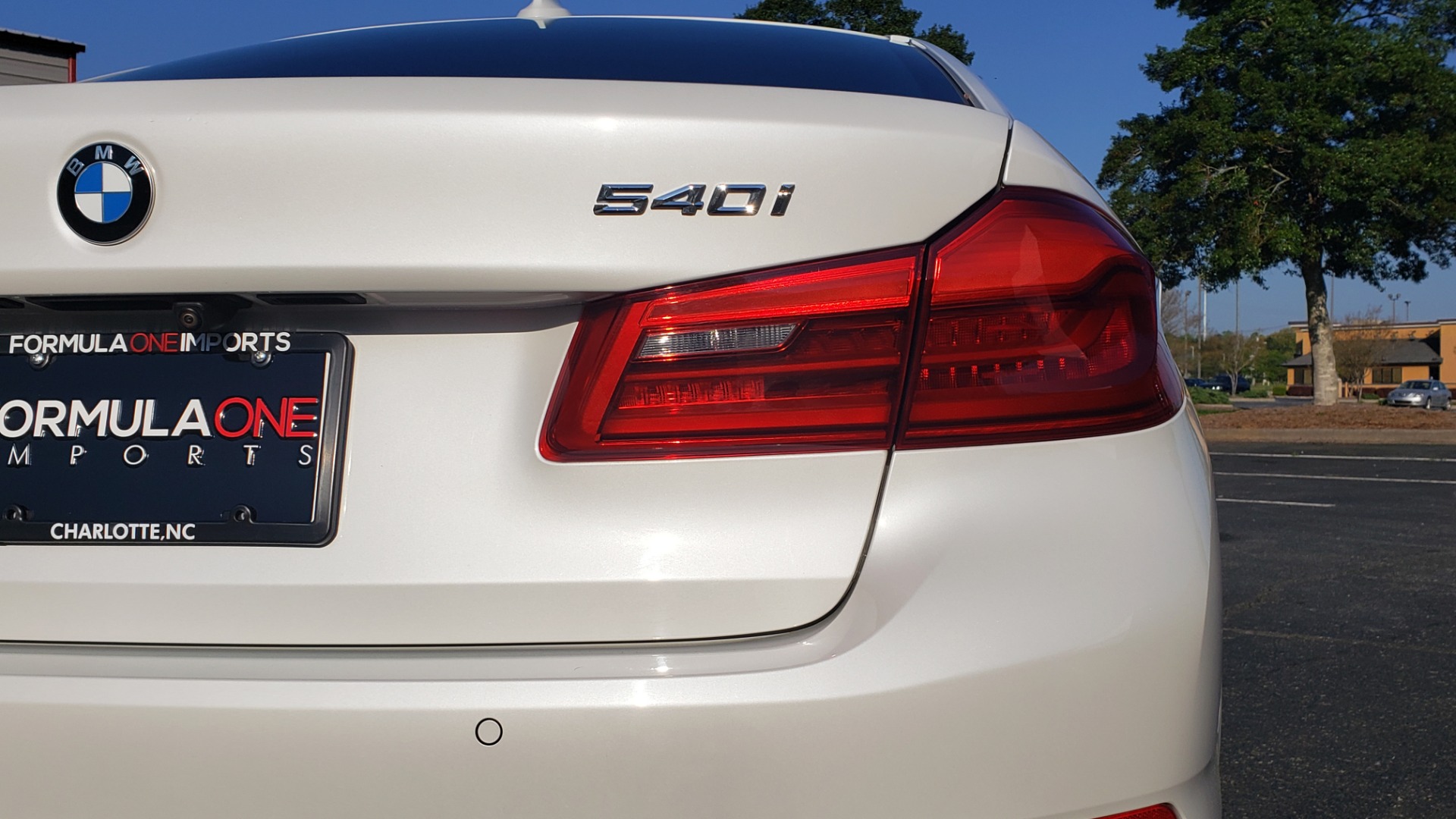 Used 2017 BMW 5 SERIES 540I XDRIVE PREMIUM / DRVR ASST PLUS / CLD WTHR / APPLE CAR PLAY for sale Sold at Formula Imports in Charlotte NC 28227 18