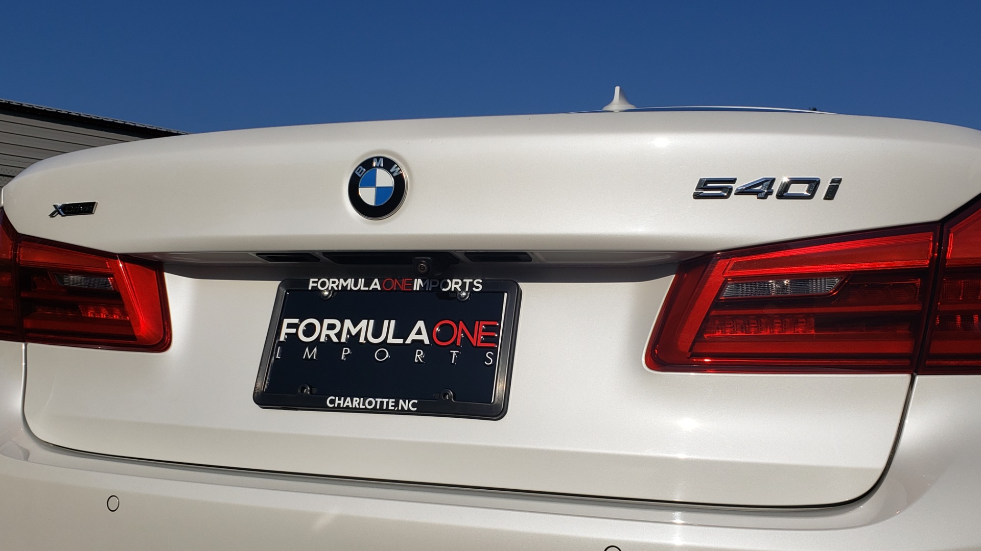 Used 2017 BMW 5 SERIES 540I XDRIVE PREMIUM / DRVR ASST PLUS / CLD WTHR / APPLE CAR PLAY for sale Sold at Formula Imports in Charlotte NC 28227 19