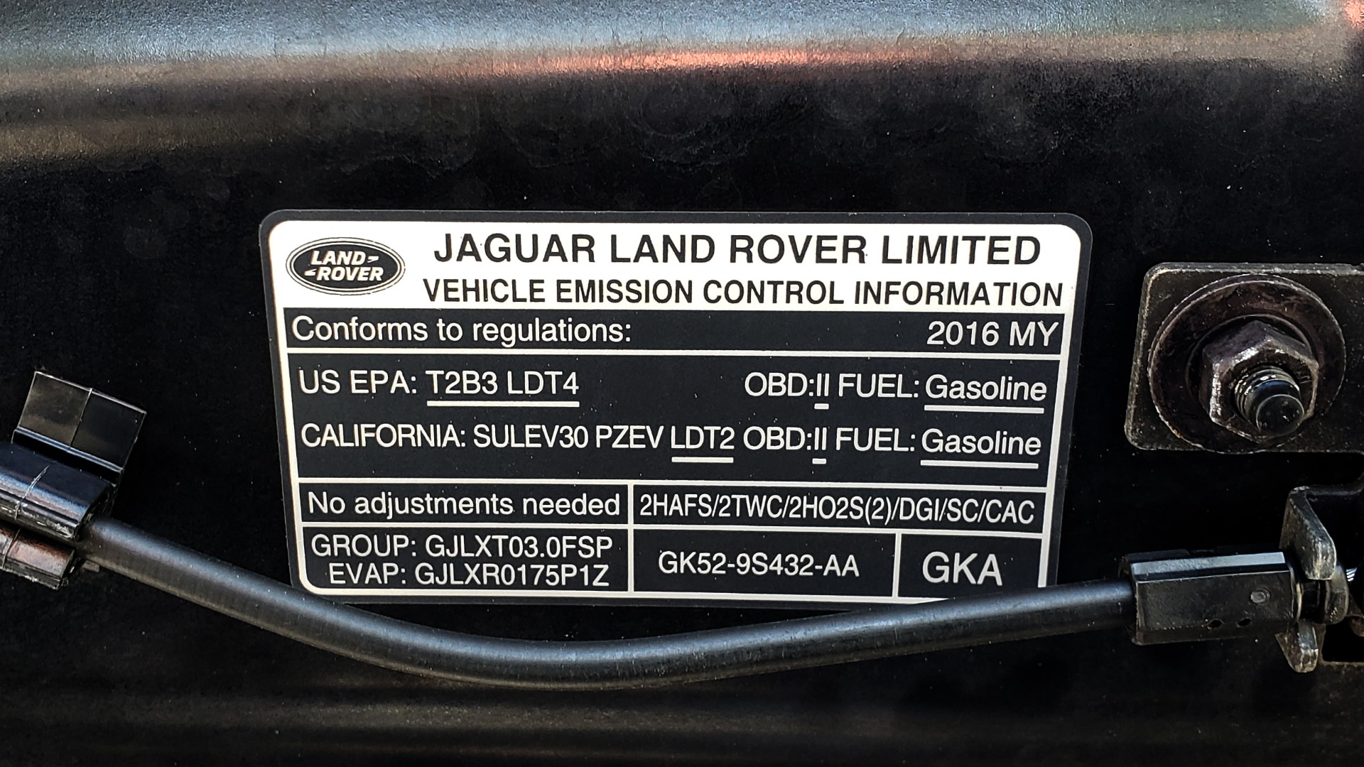 Used 2016 Land Rover RANGE ROVER SPORT SC V6 HSE HST / NAV / PANO-ROOF / MERIDIAN / REARVIEW for sale Sold at Formula Imports in Charlotte NC 28227 14