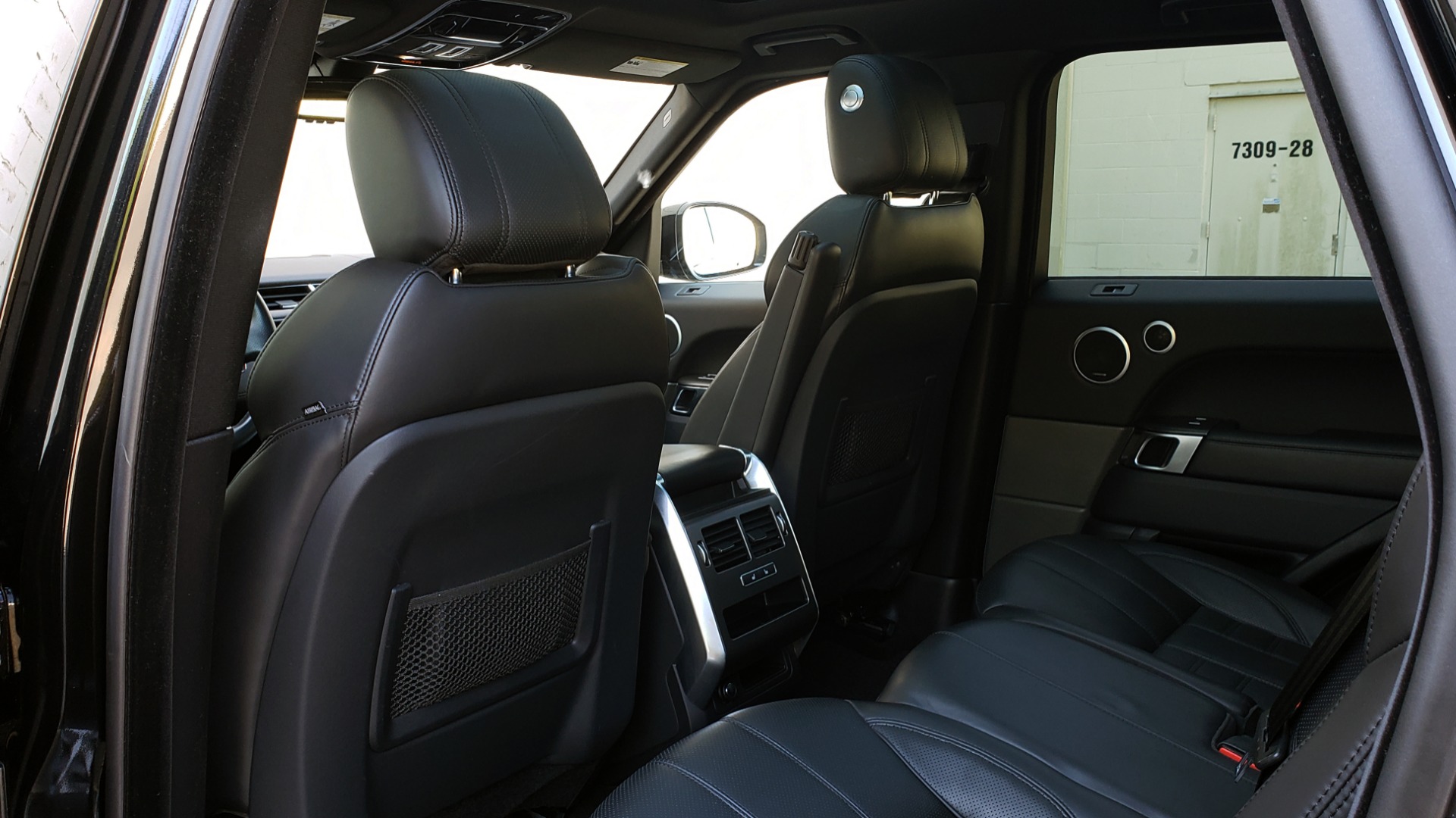 Used 2016 Land Rover RANGE ROVER SPORT SC V6 HSE HST / NAV / PANO-ROOF / MERIDIAN / REARVIEW for sale Sold at Formula Imports in Charlotte NC 28227 60