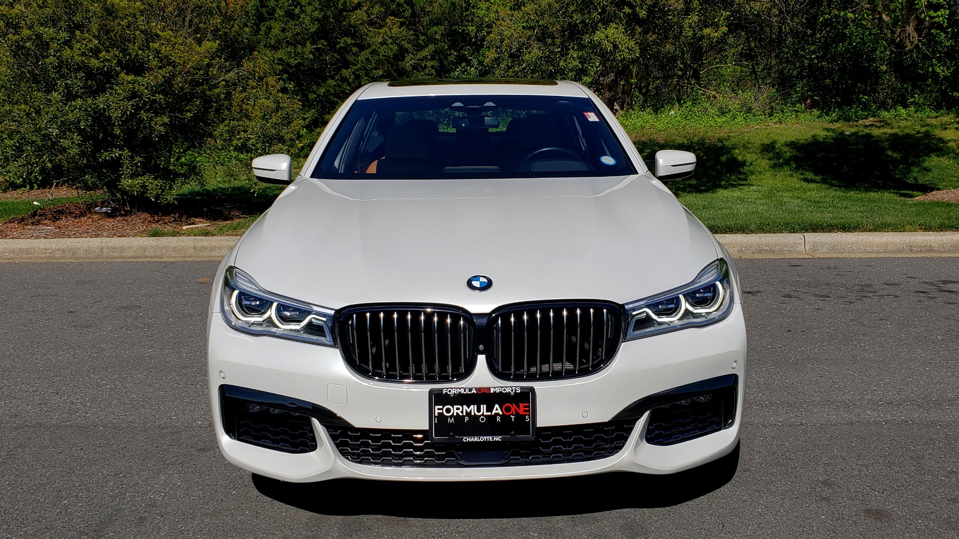 Used 2017 BMW 7 SERIES 750I XDRIVE / M-SPORT / EXEC PKG / DRVR ASST PLUS II / CLD WTHR for sale Sold at Formula Imports in Charlotte NC 28227 15