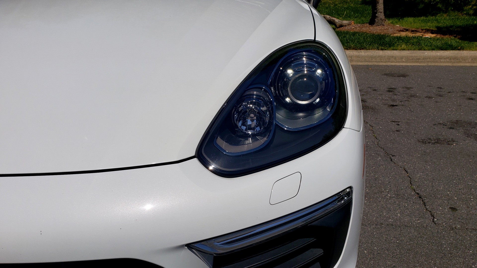 Used 2017 Porsche Cayenne Platinum Edition for sale Sold at Formula Imports in Charlotte NC 28227 24
