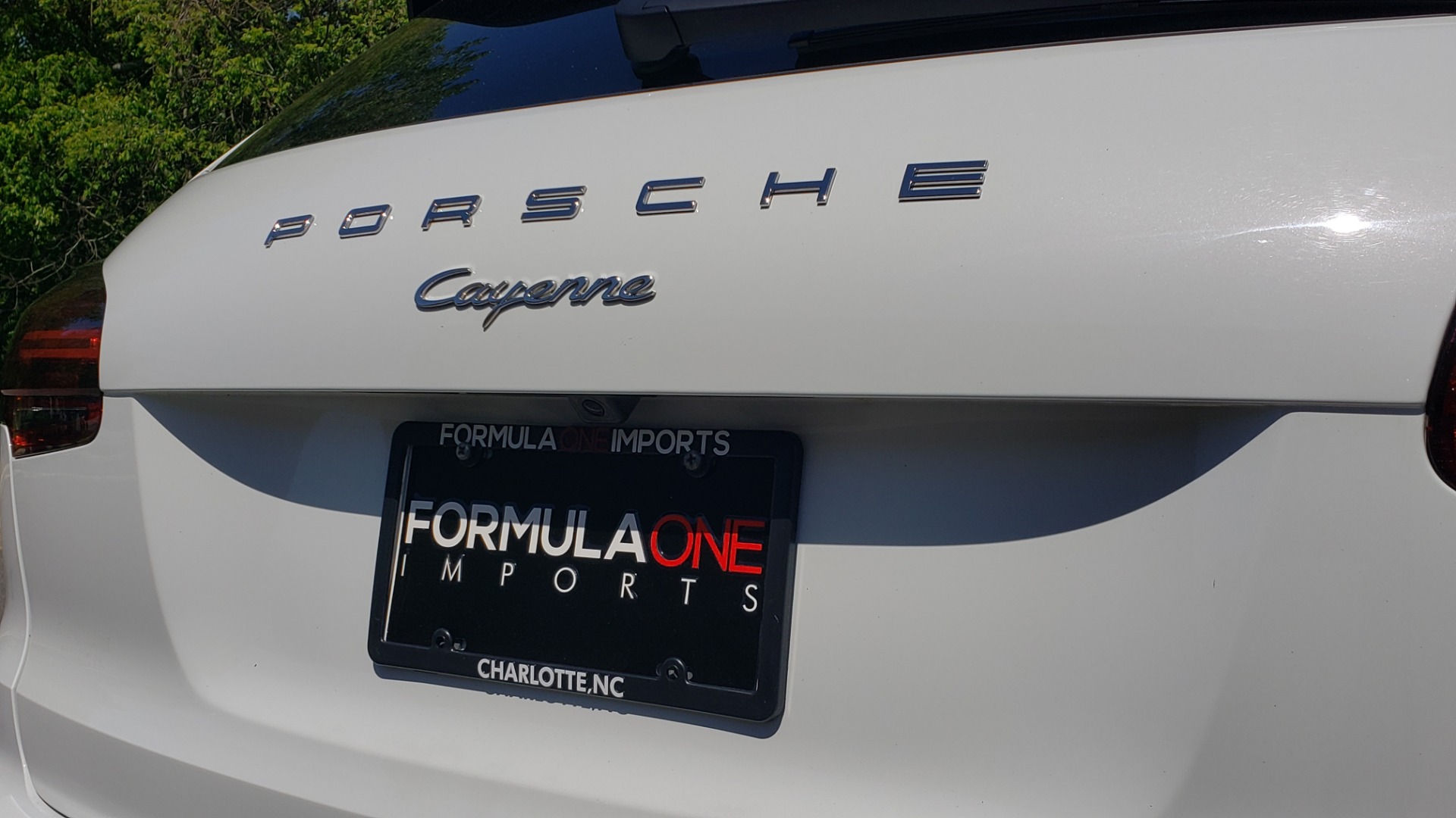 Used 2017 Porsche Cayenne Platinum Edition for sale Sold at Formula Imports in Charlotte NC 28227 32