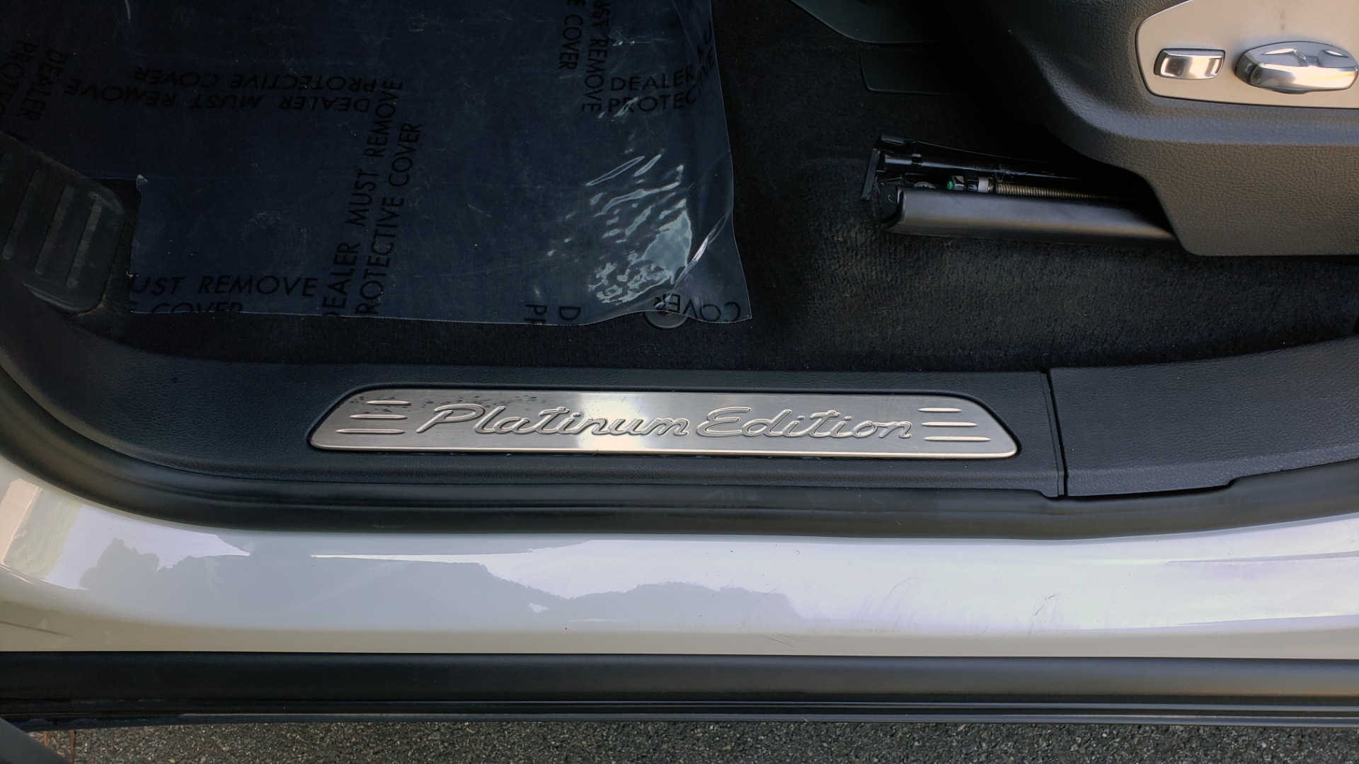 Used 2017 Porsche Cayenne Platinum Edition for sale Sold at Formula Imports in Charlotte NC 28227 40