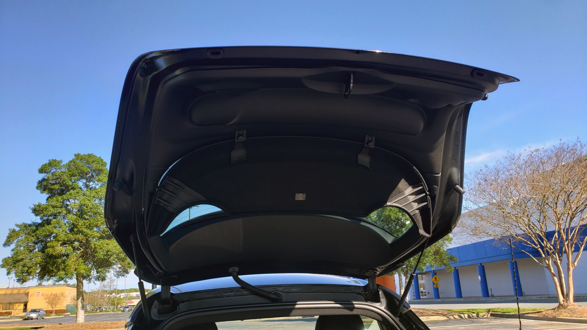 Used 2014 MINI COOPER COUPE FWD / 6-SPD MAN / 17IN WHEELS / LOW MILES for sale Sold at Formula Imports in Charlotte NC 28227 24