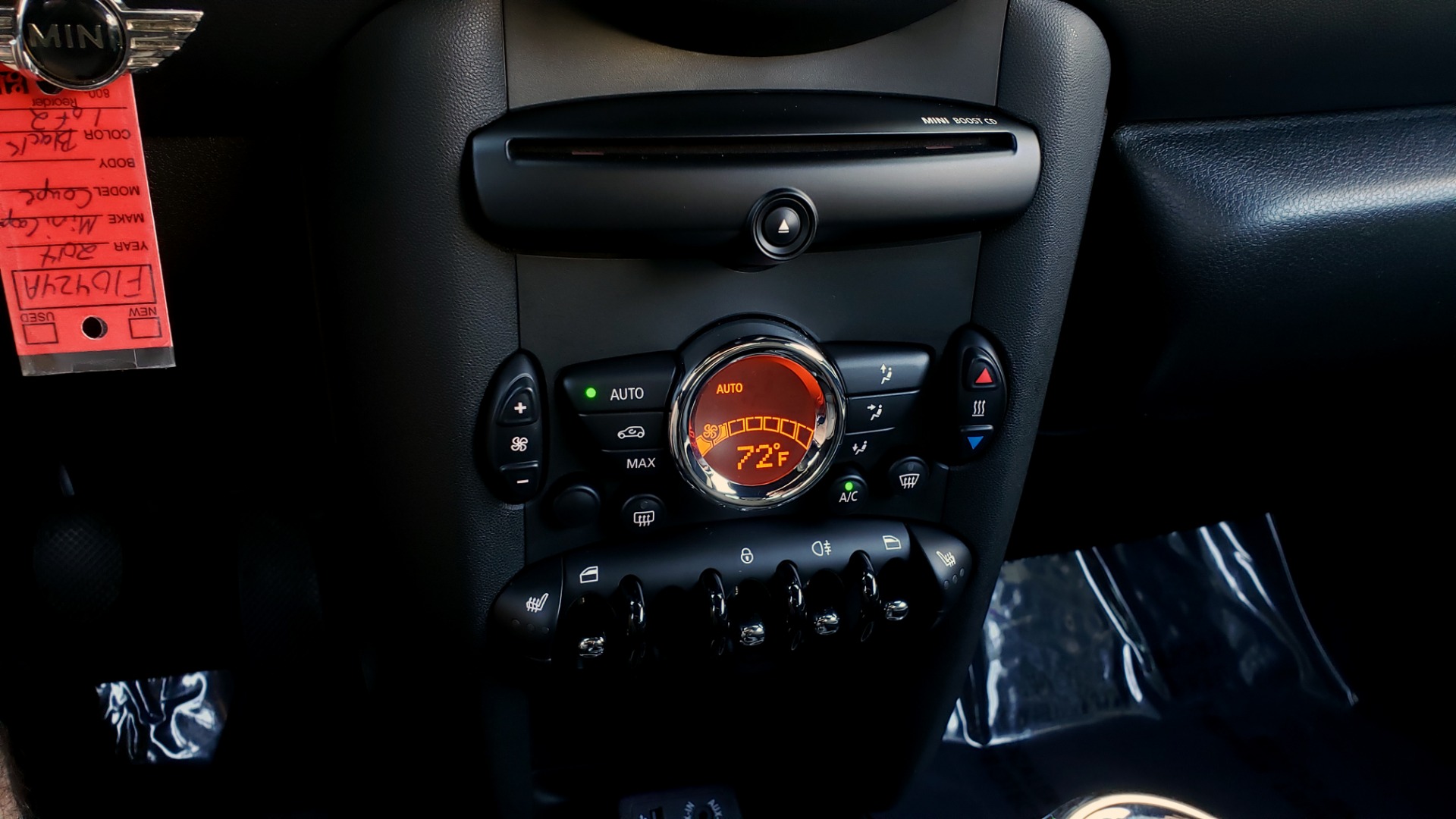 Used 2014 MINI COOPER COUPE FWD / 6-SPD MAN / 17IN WHEELS / LOW MILES for sale Sold at Formula Imports in Charlotte NC 28227 53