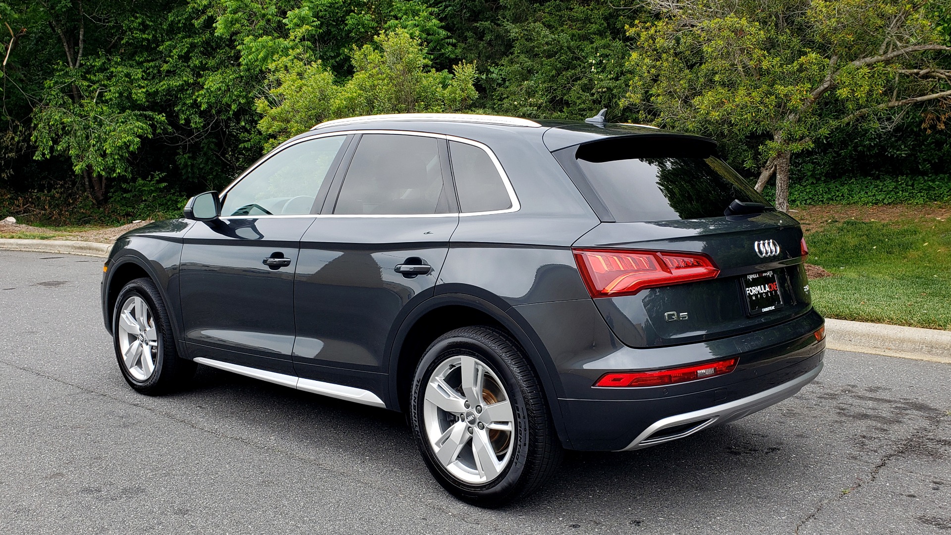 Used 2018 Audi Q5 PREMIUM PLUS / S-TRONIC / NAV / PANO-ROOF / PARK SYS PLUS for sale Sold at Formula Imports in Charlotte NC 28227 3